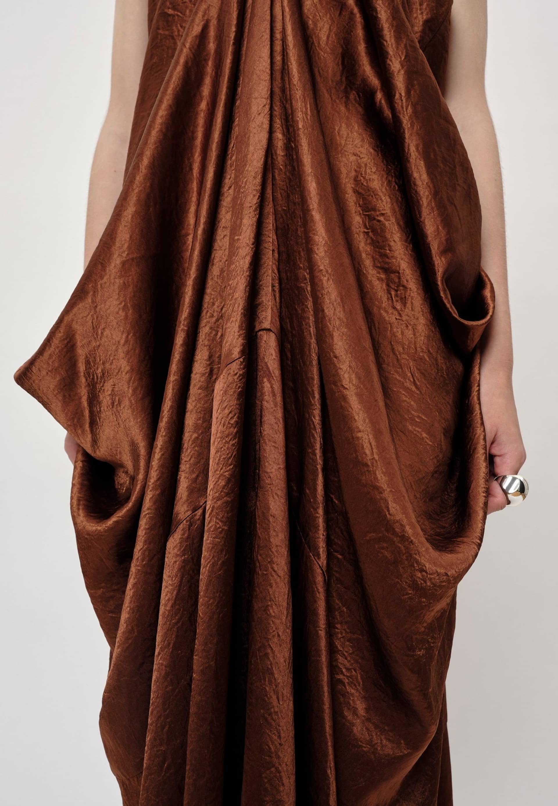 Annika Dress - Toffee made by HERSKIND