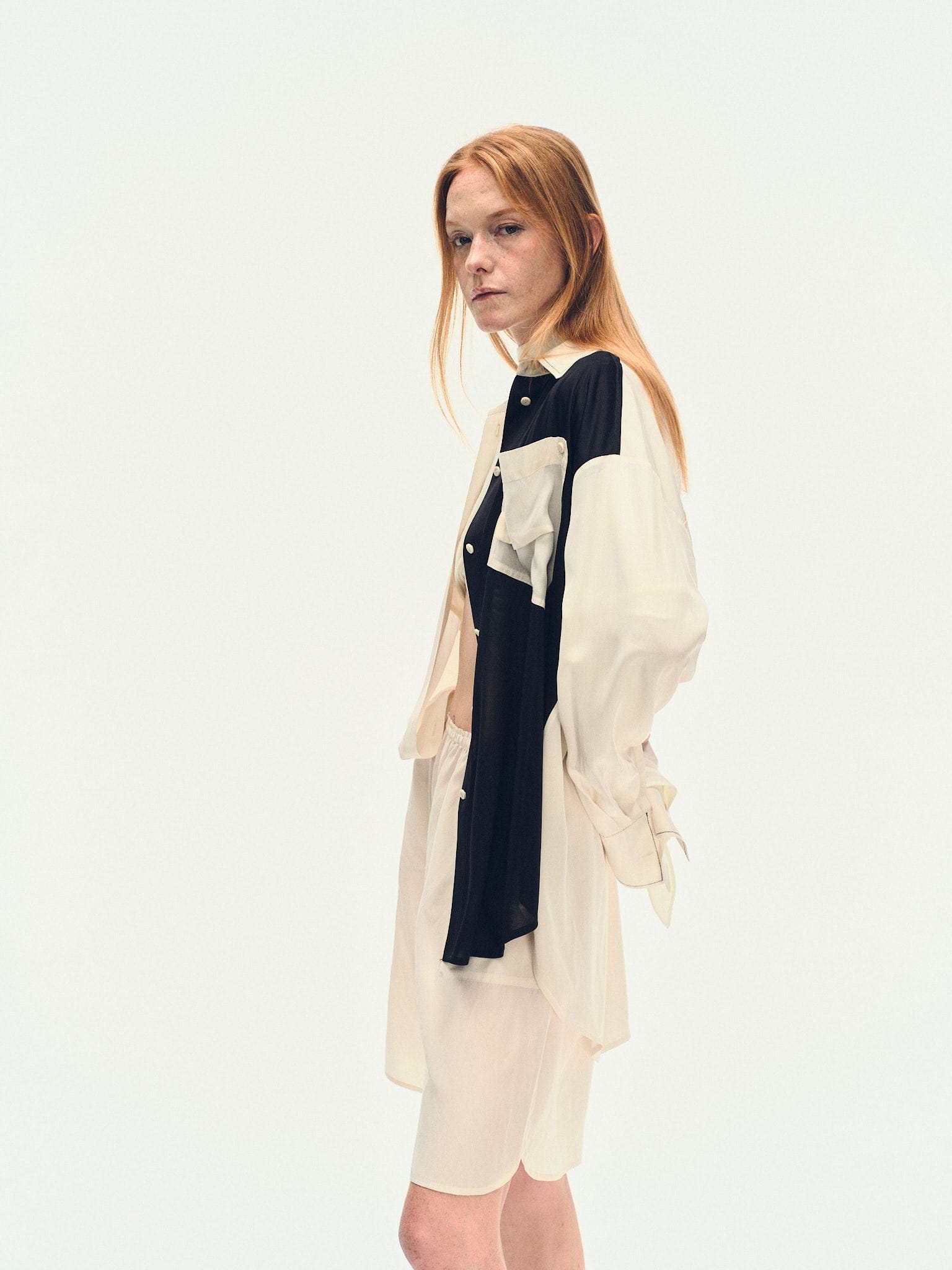 TWO-TONE OVERSIZED UTILITY SHIRT made by YIBRI