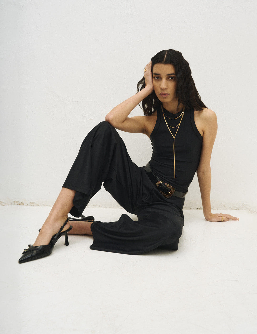 NOA TOP BLACK made by 710 Studio