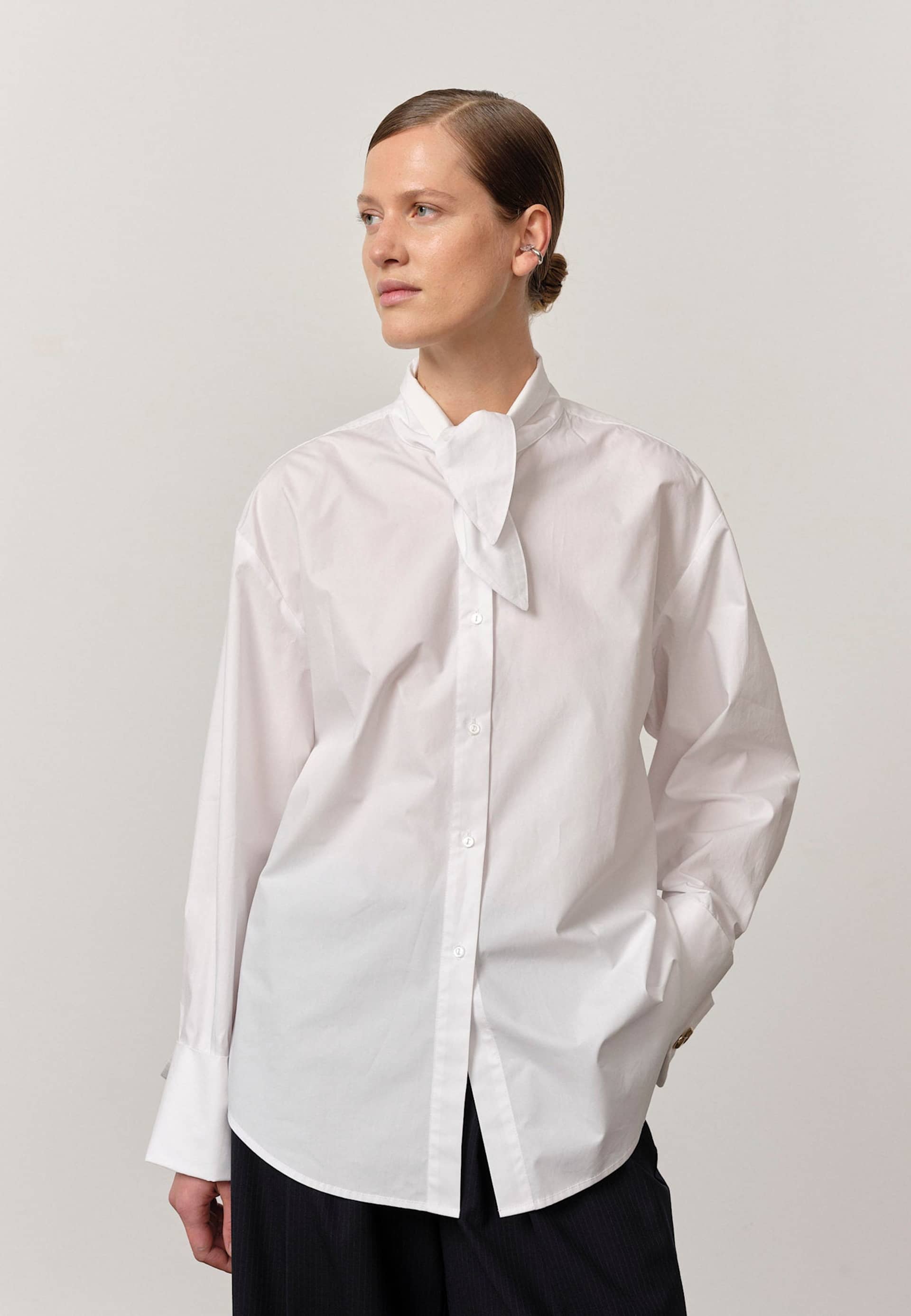 Malin Shirt - White made by HERSKIND