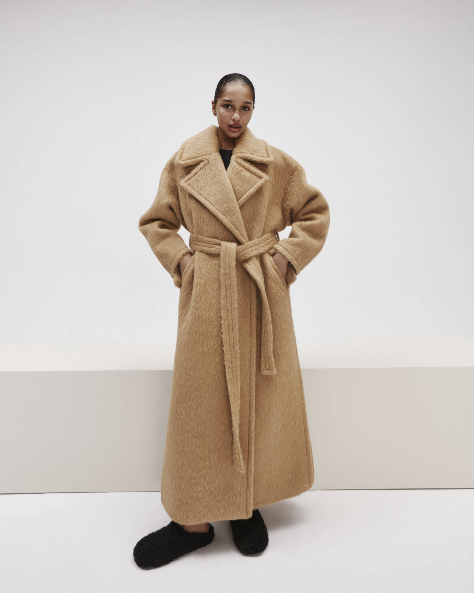 Long Beige Alpaca Coat made by YAVORSKA