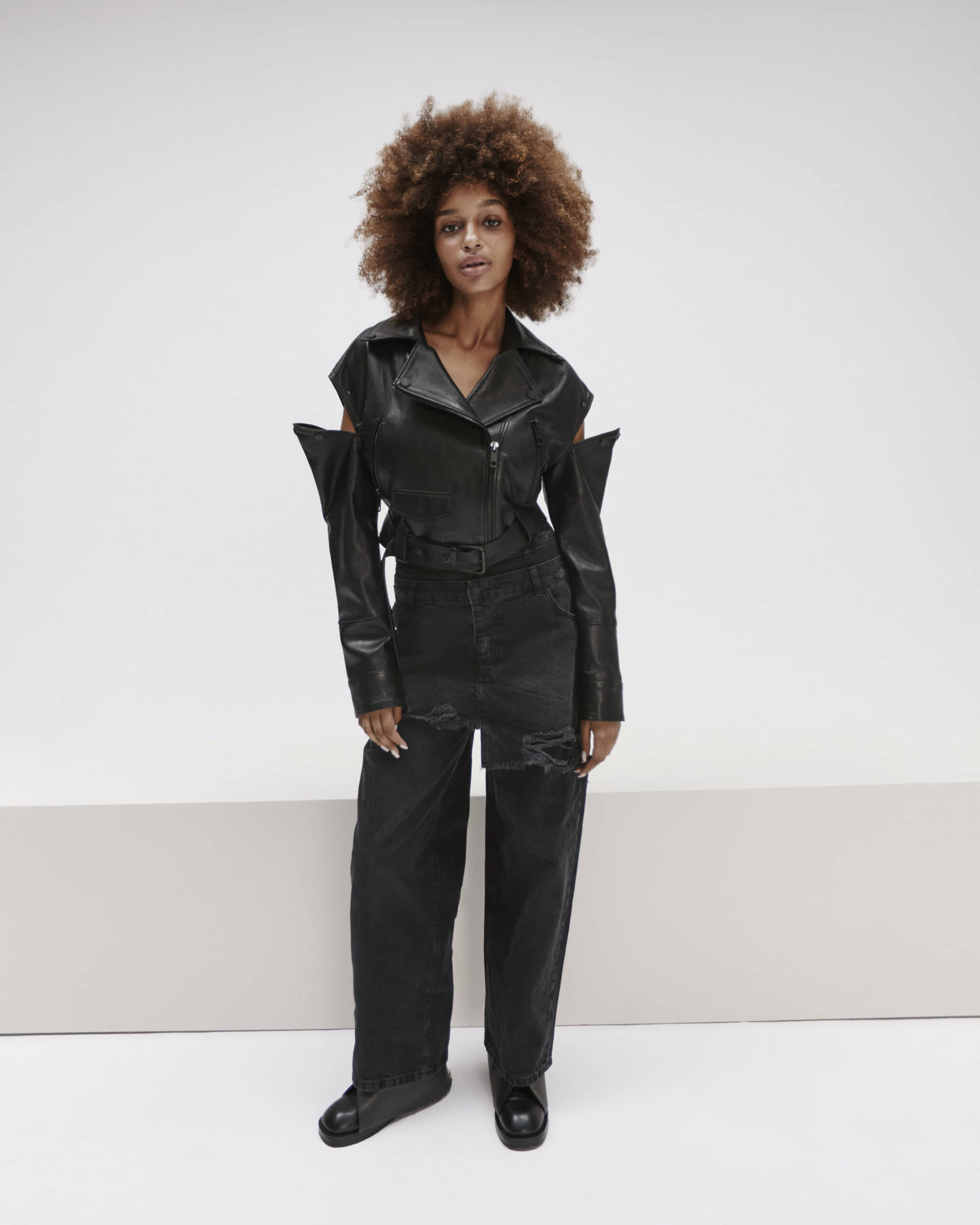 Cropped Biker Jacket In Black Leather made by YAVORSKA