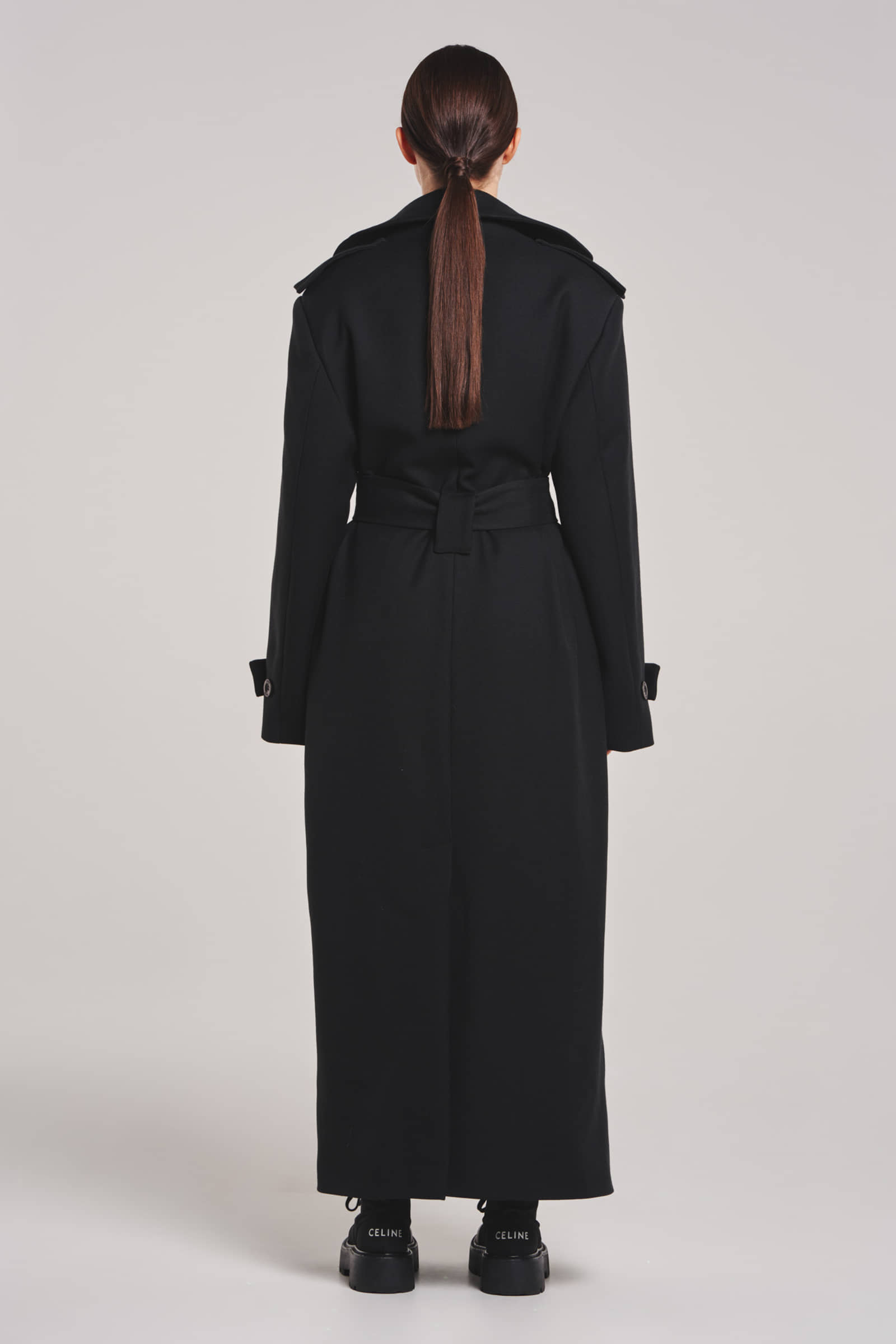 WOOL COAT WITH LEADPOTS made by BENU Studio