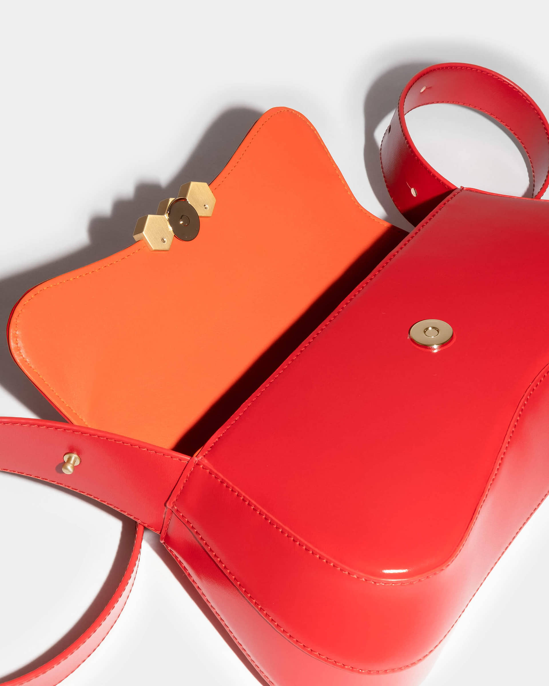 Culita Red Rose in Red made by Mietis