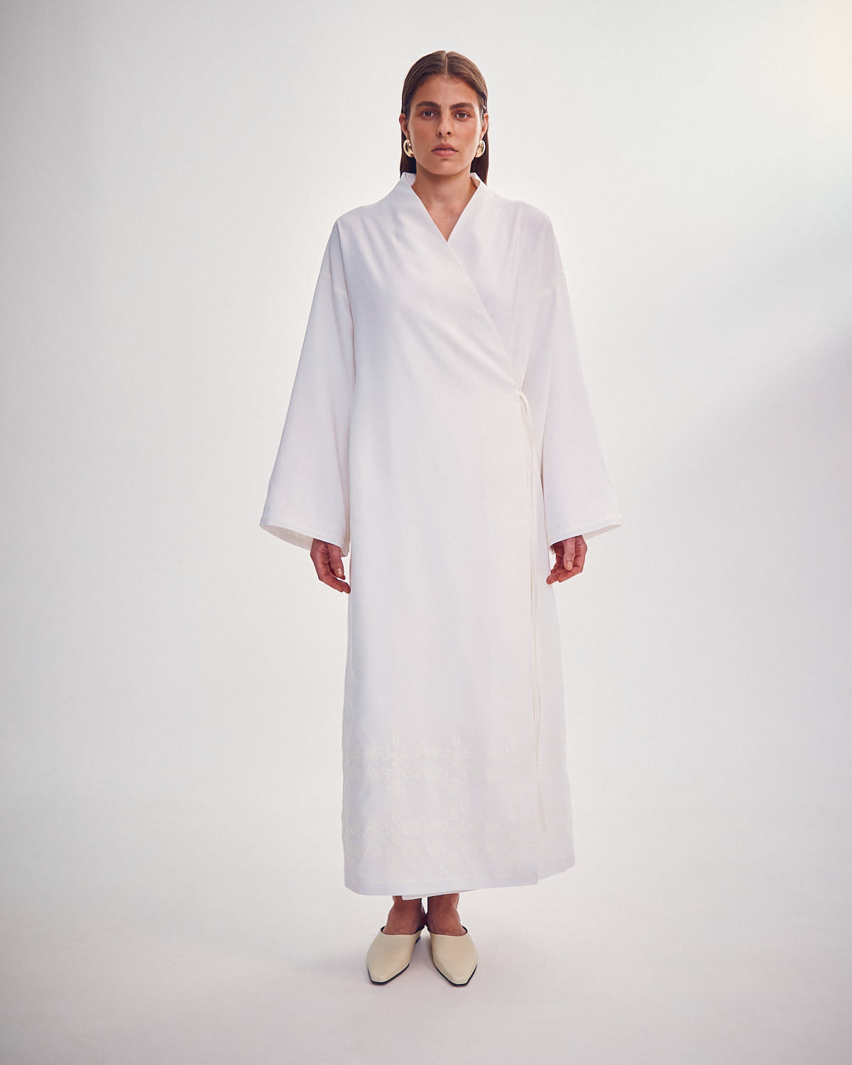 EMBROIDERED KIMONO made by DELEGAN Clothes