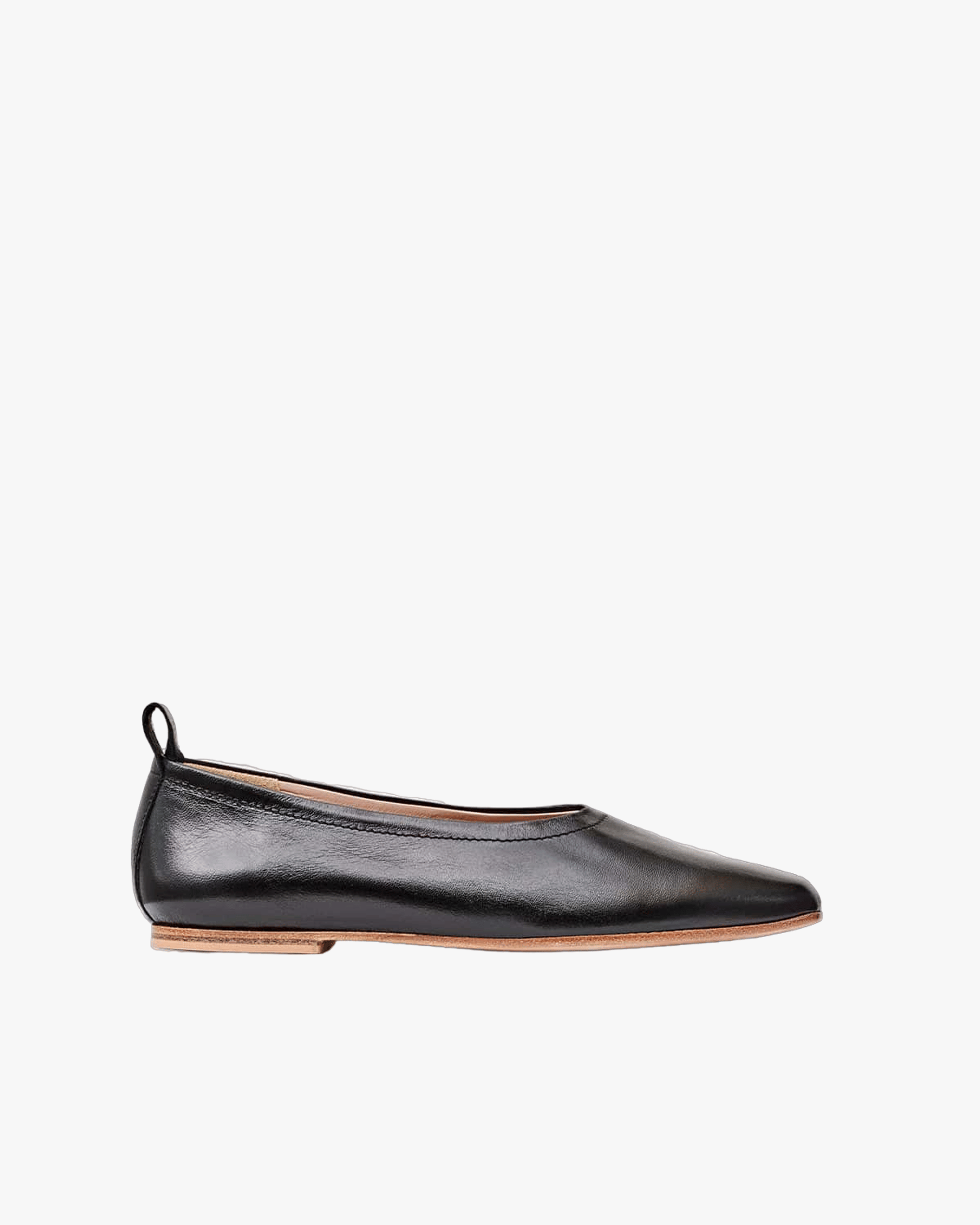 The Foundation Flat - Black made by ESSEN