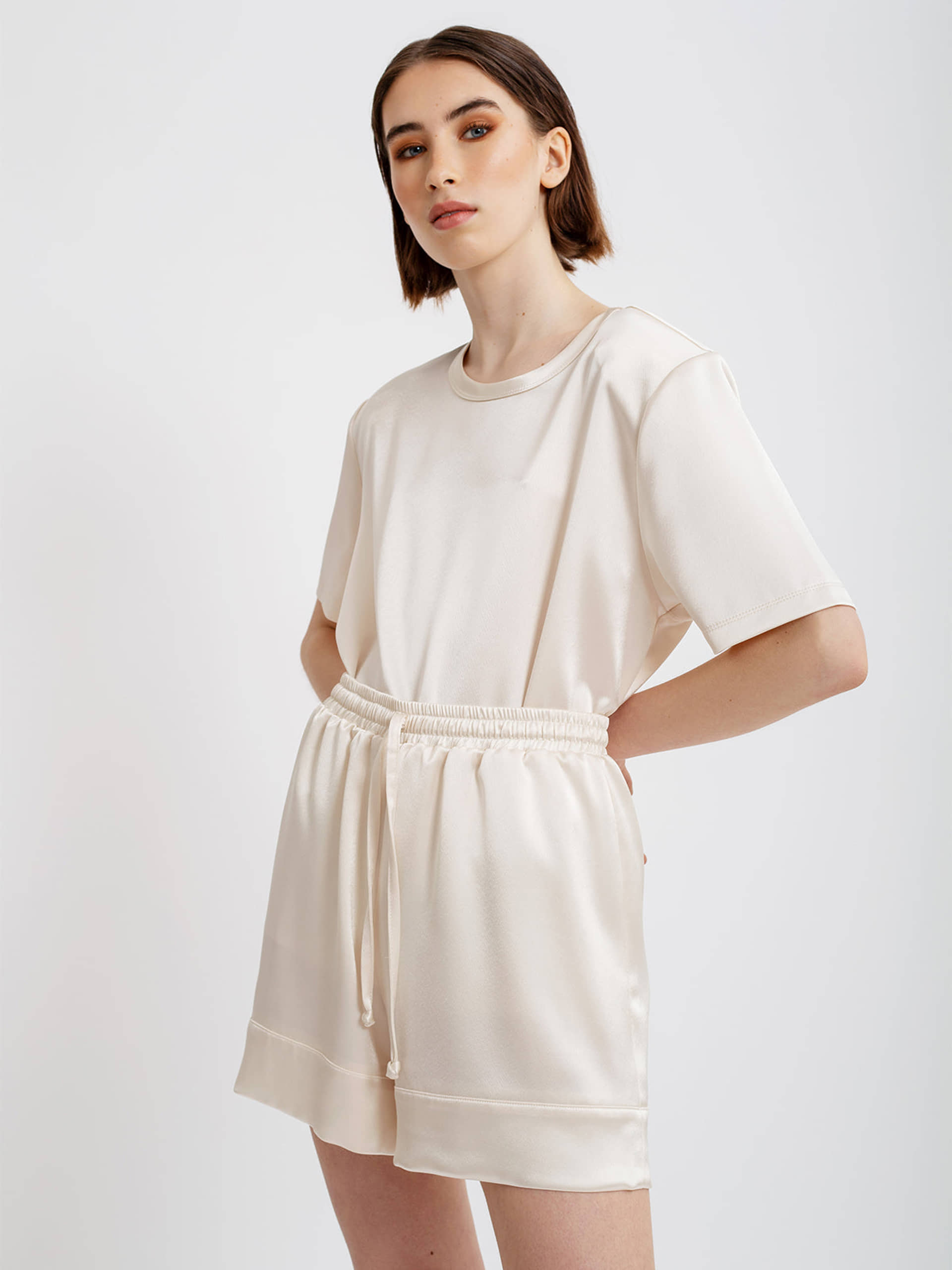 Cara Top in Beige made by AÉRYNE