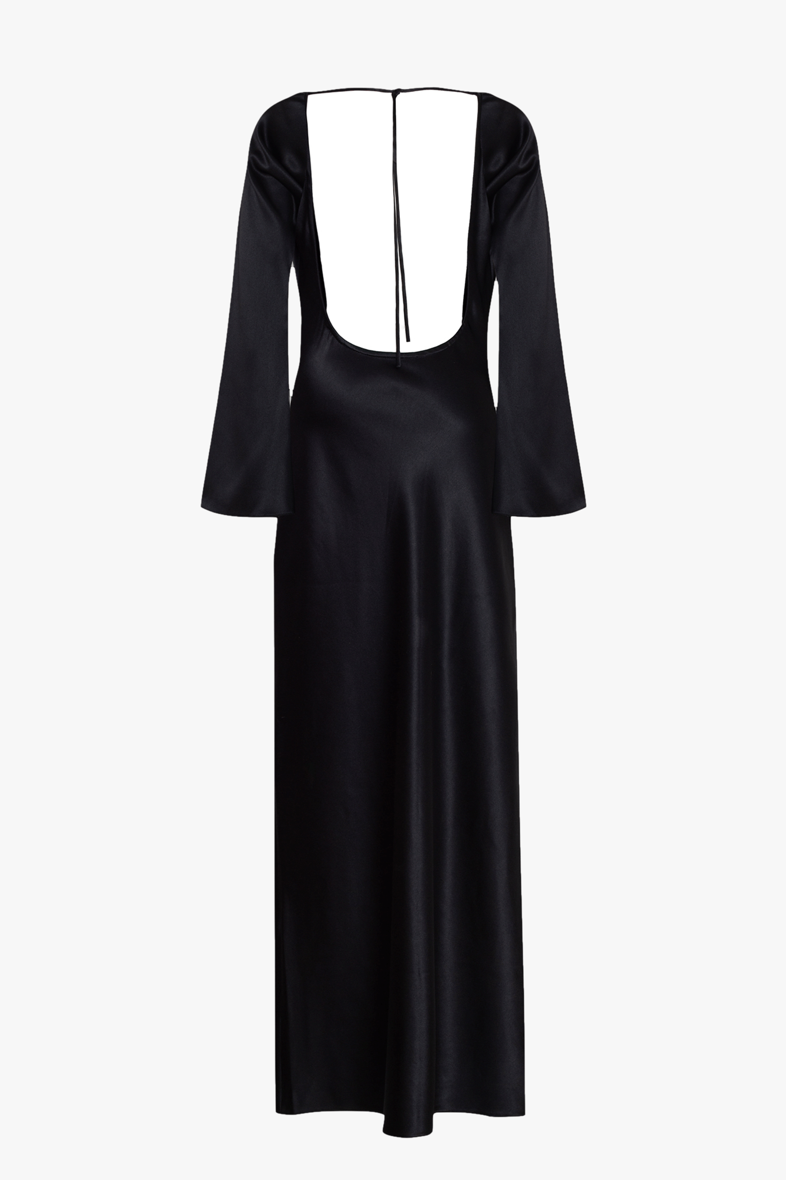 Midnight Noir in Black made by Camila Sarmiento