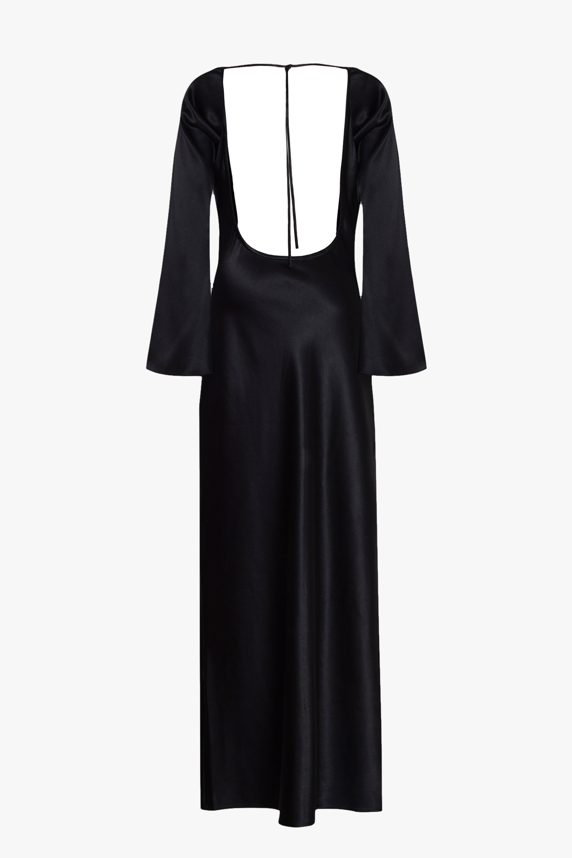 Midnight Noir in Black made by Camila Sarmiento