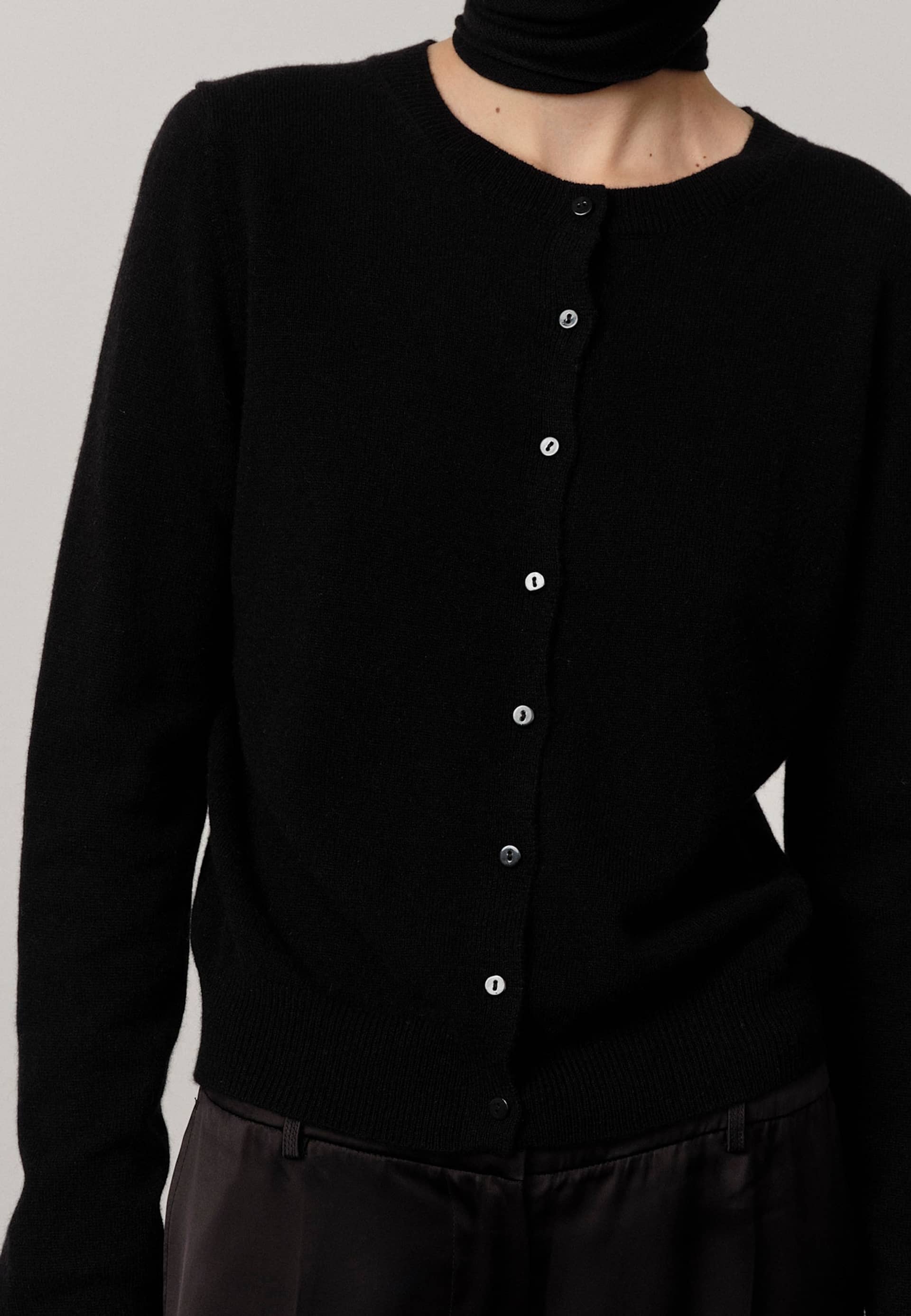 Roselle Knit Cardigan - Black made by HERSKIND