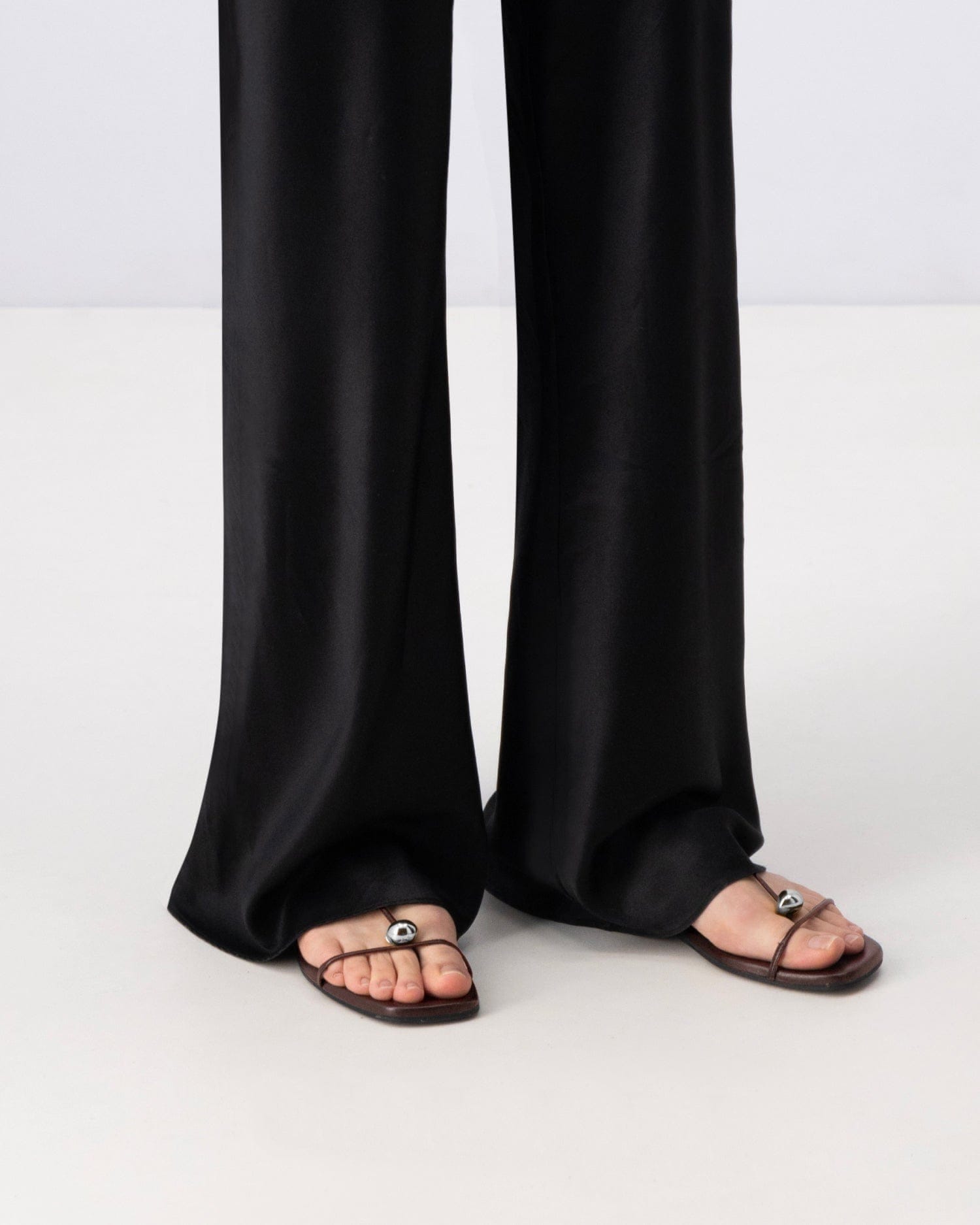 The Evening Sandal - Chocolate made by ESSEN