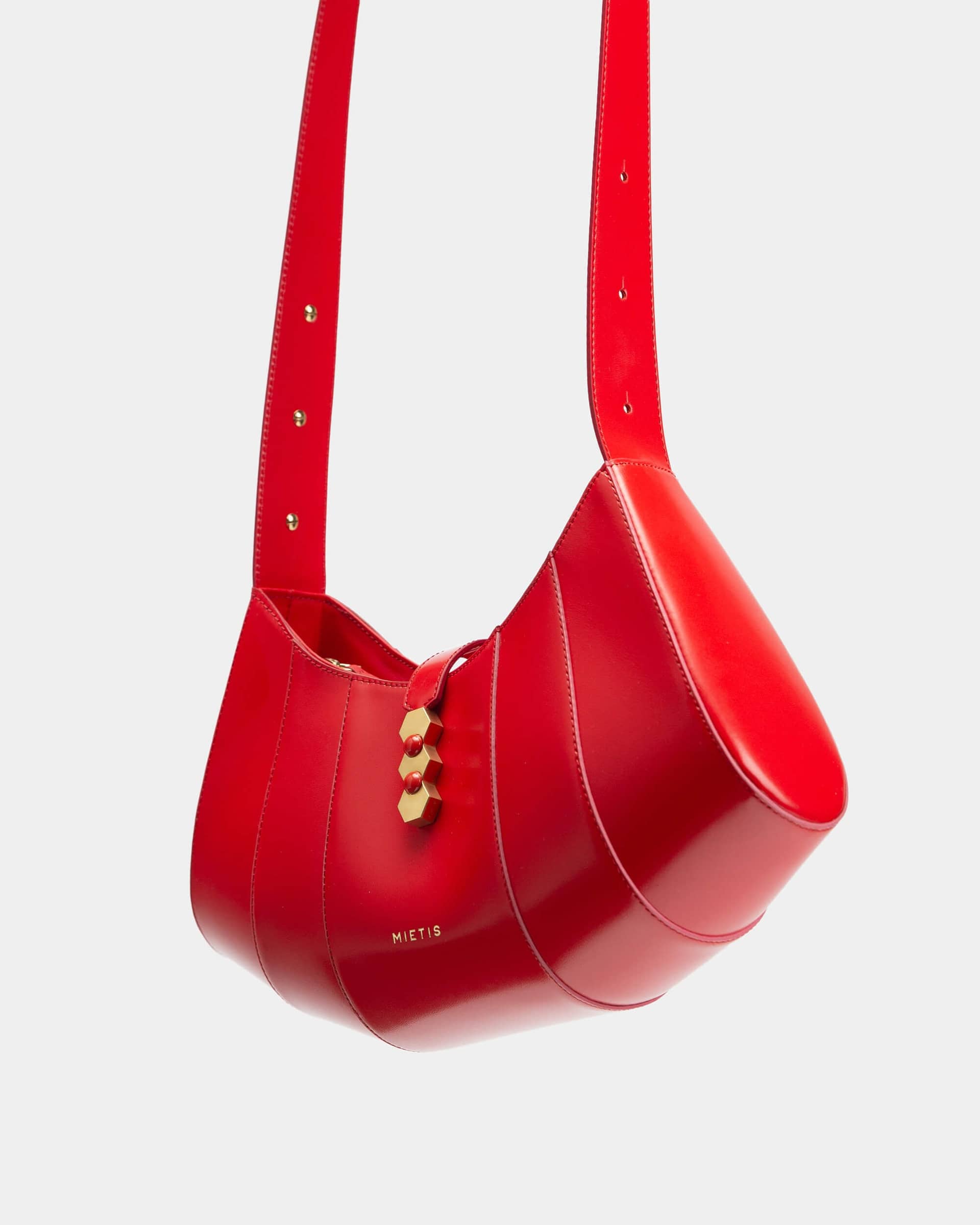 Tate Hobo Red in Red made by Mietis