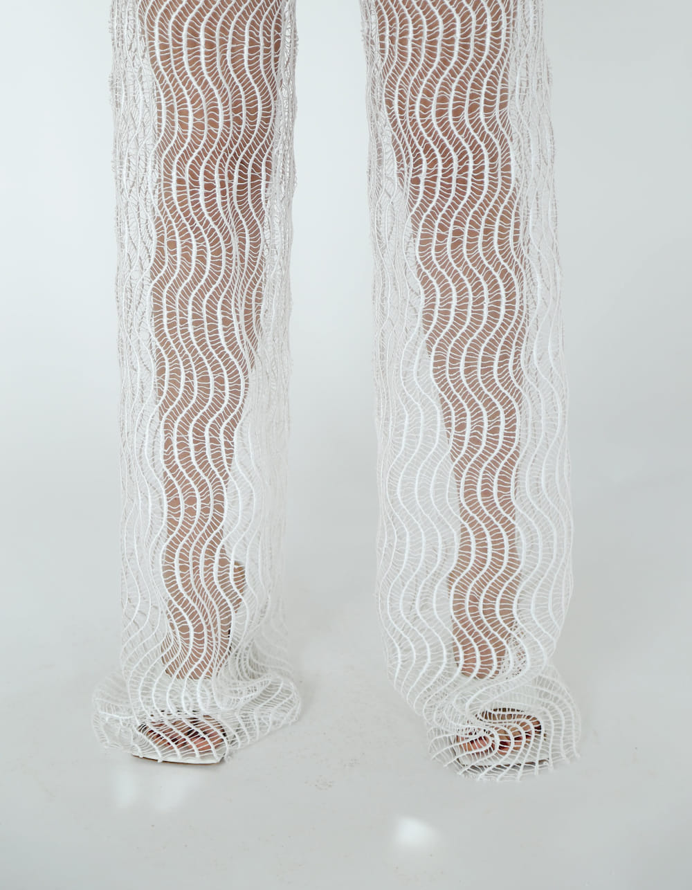 VALE Jacket in White made by MAET