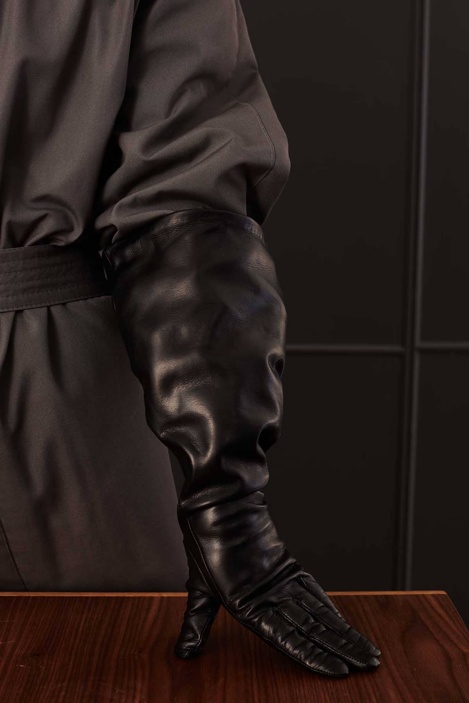 Essentials Wide Black made by Handsome Stockholm