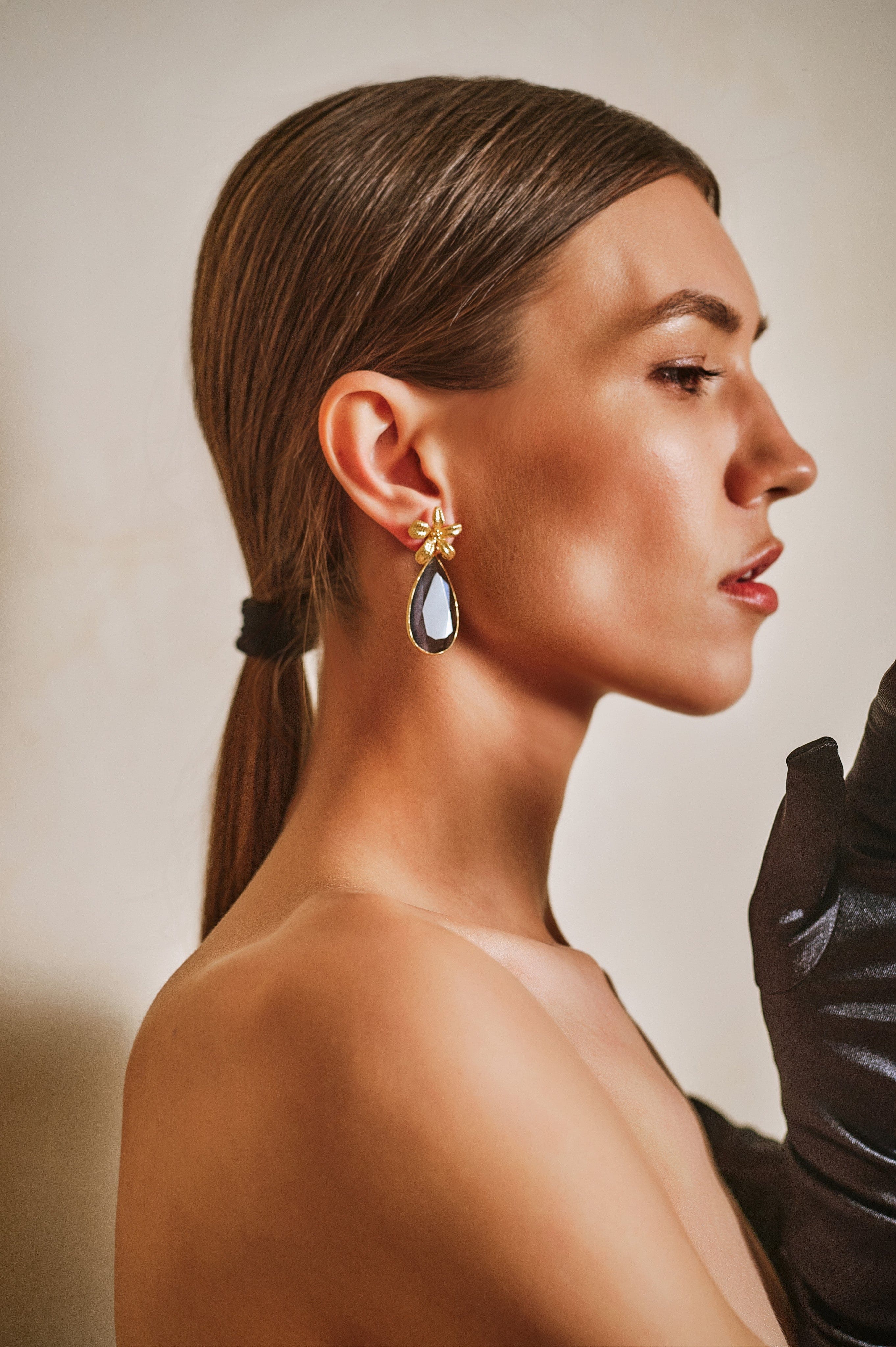 Amara Earrings made by Decolet The Label