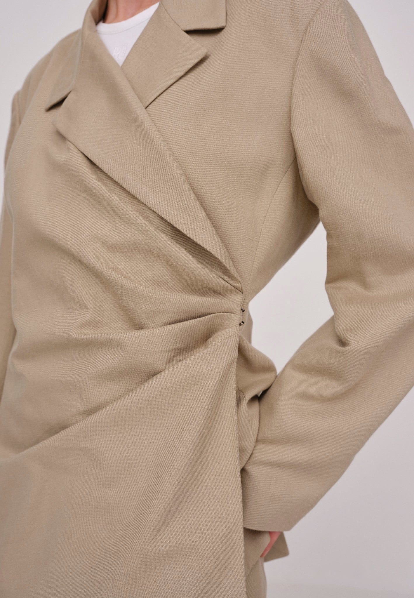 Lucky Blazer - Light Khaki made by HERSKIND