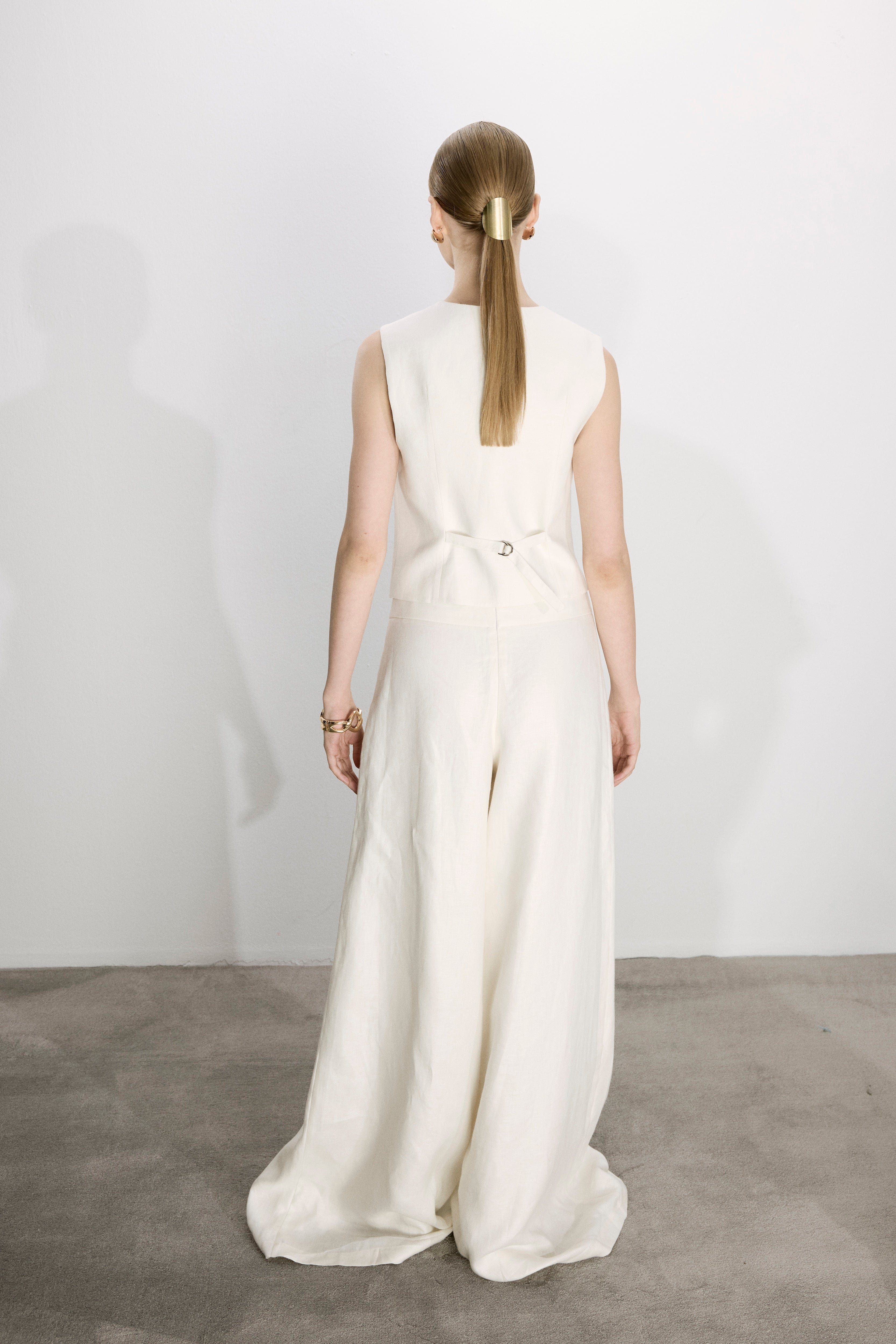 Brita Linen Vest In White made by Nazli Ceren