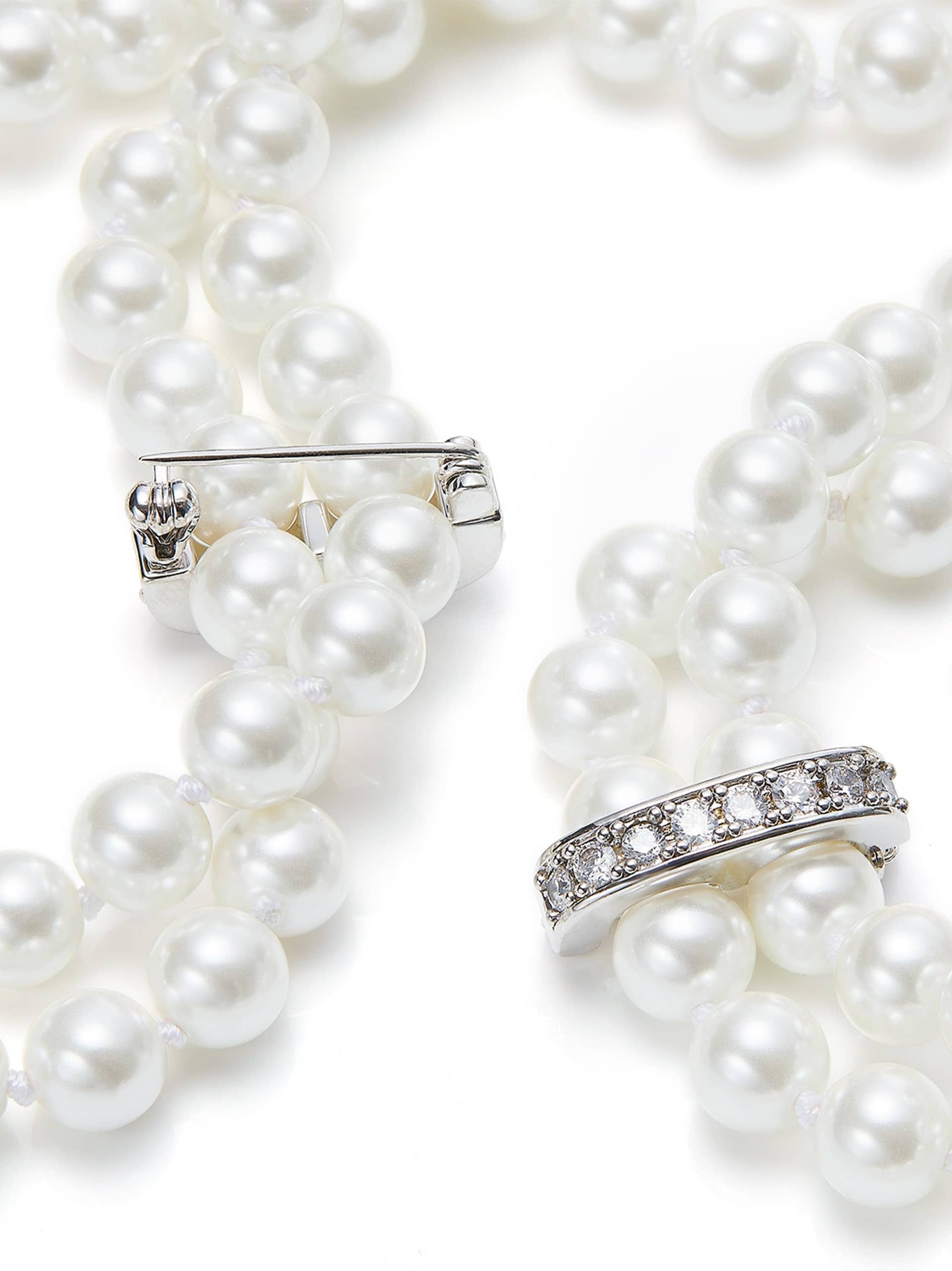 Alice Necklace made by Nana Jacqueline