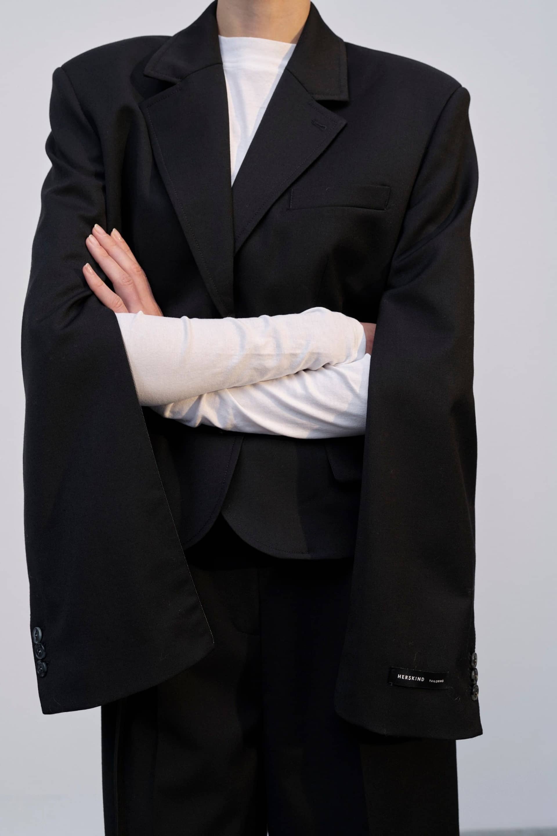 Robin Blazer - Black made by HERSKIND