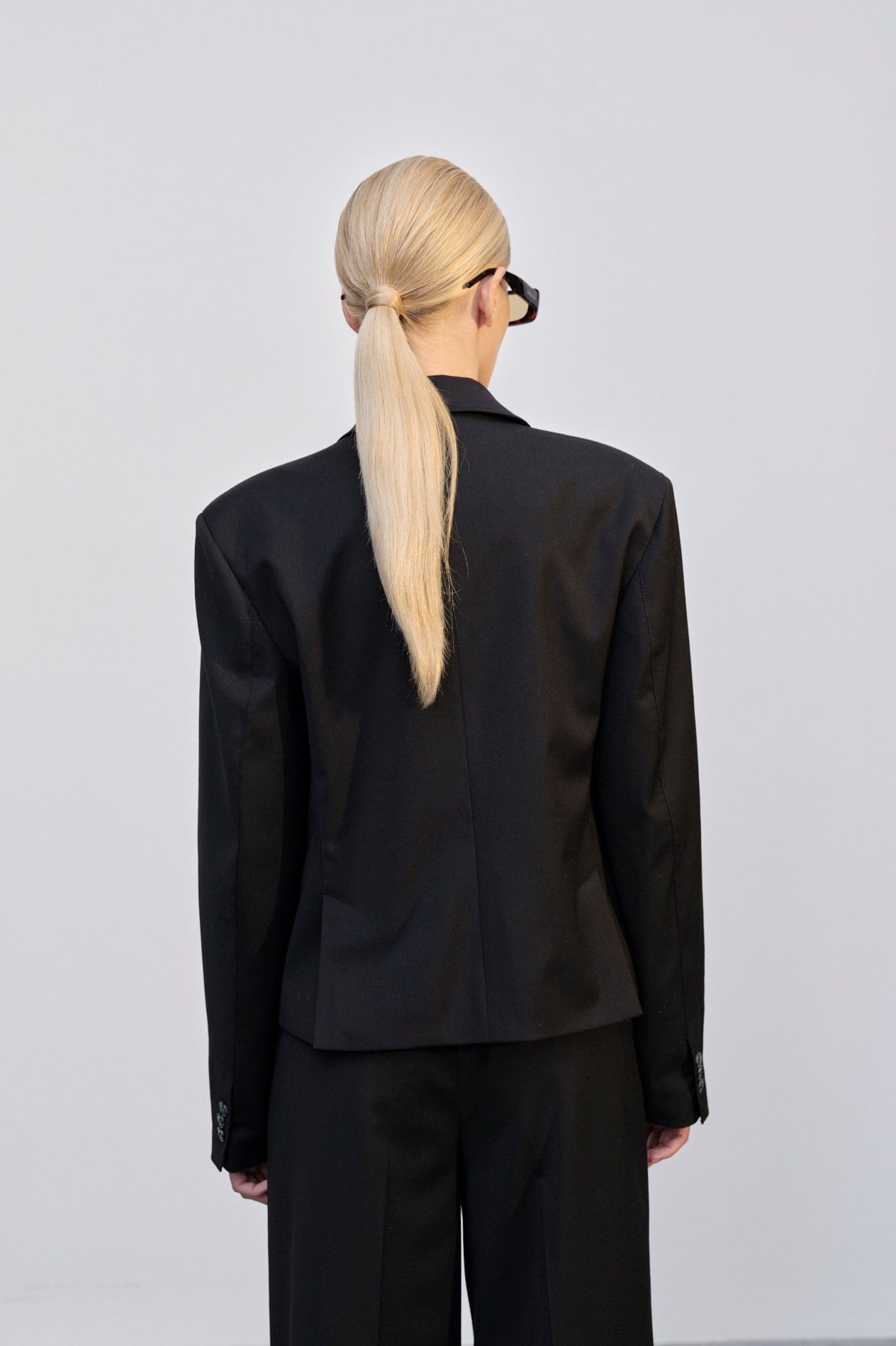 Robin Blazer - Black made by HERSKIND