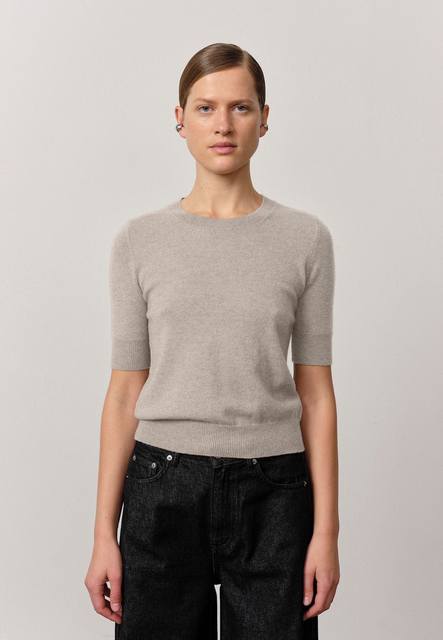 Therese Knit Blouse - Light Stone made by HERSKIND