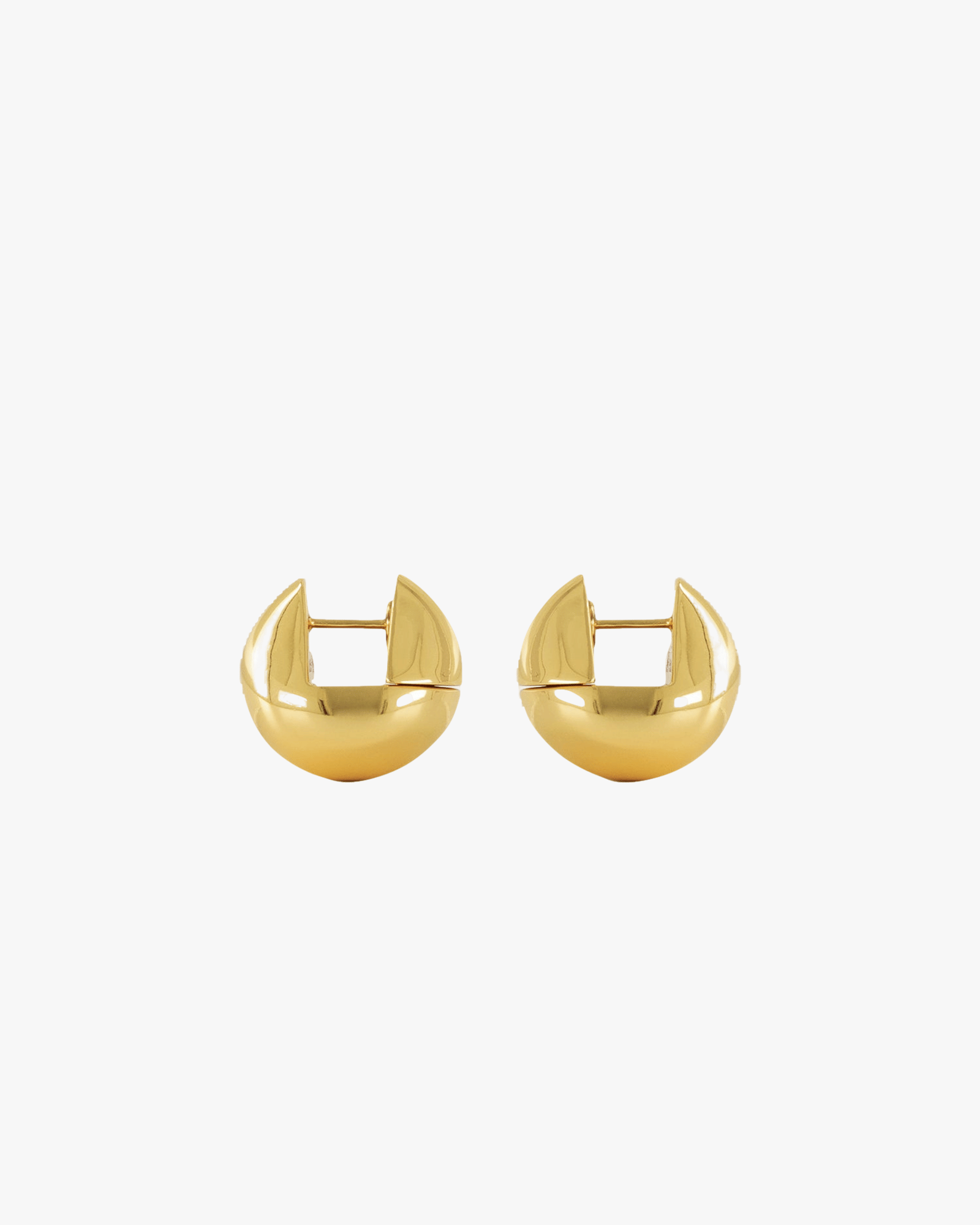 The Drop Earrings - Gold in Gold made by ESSEN