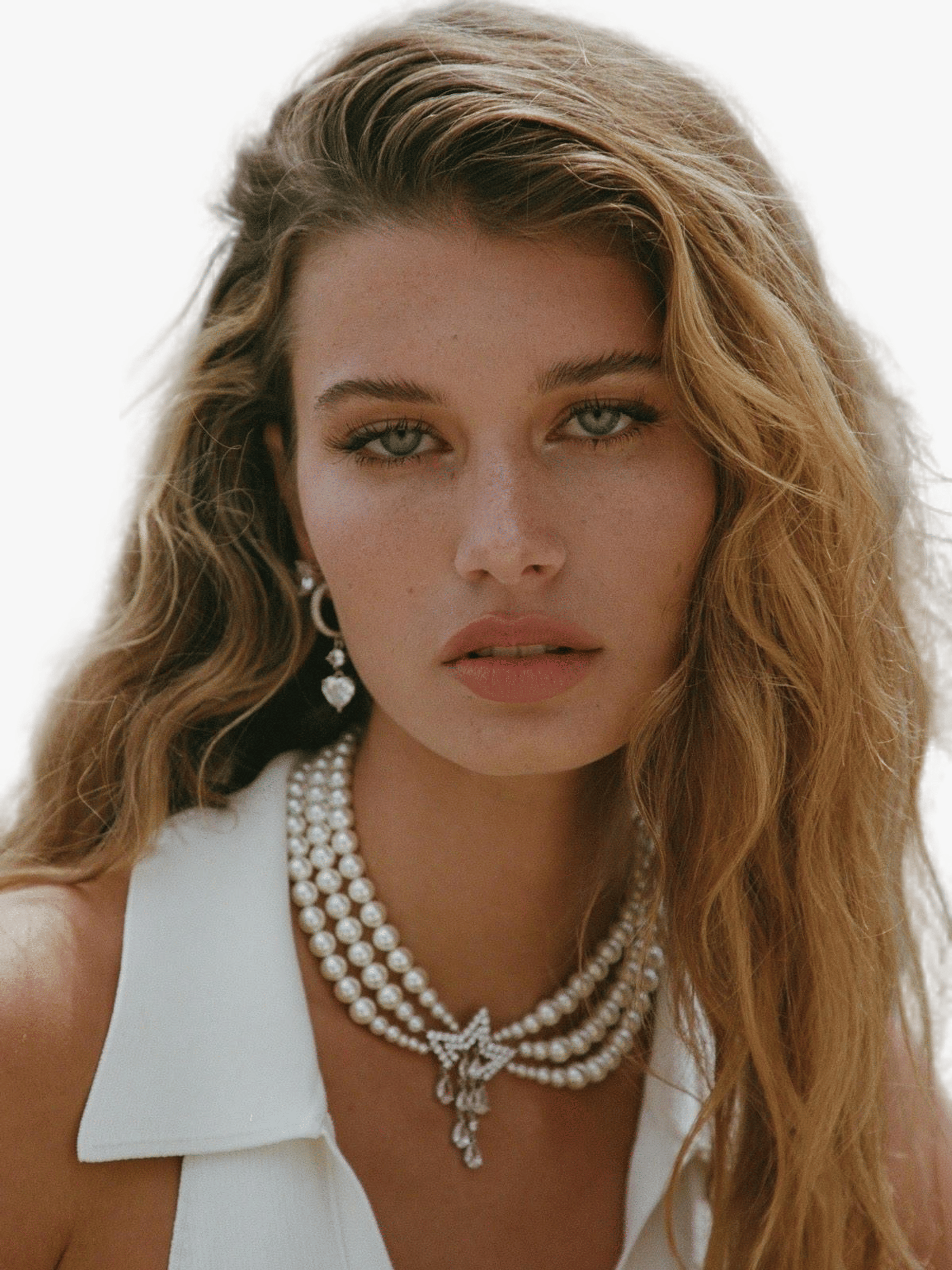 Sirena Necklace made by Nana Jacqueline