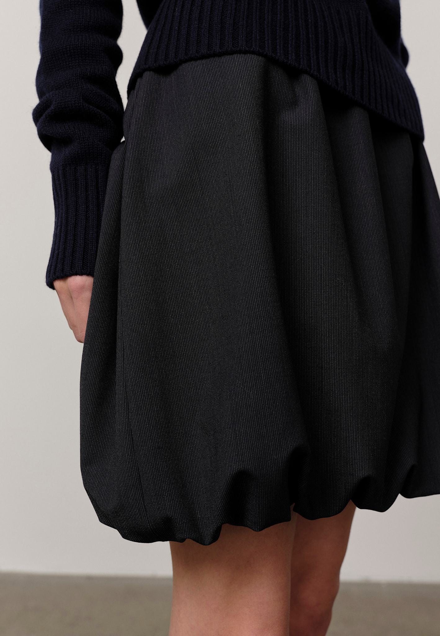 Evans Skirt - Navy Melange made by HERSKIND