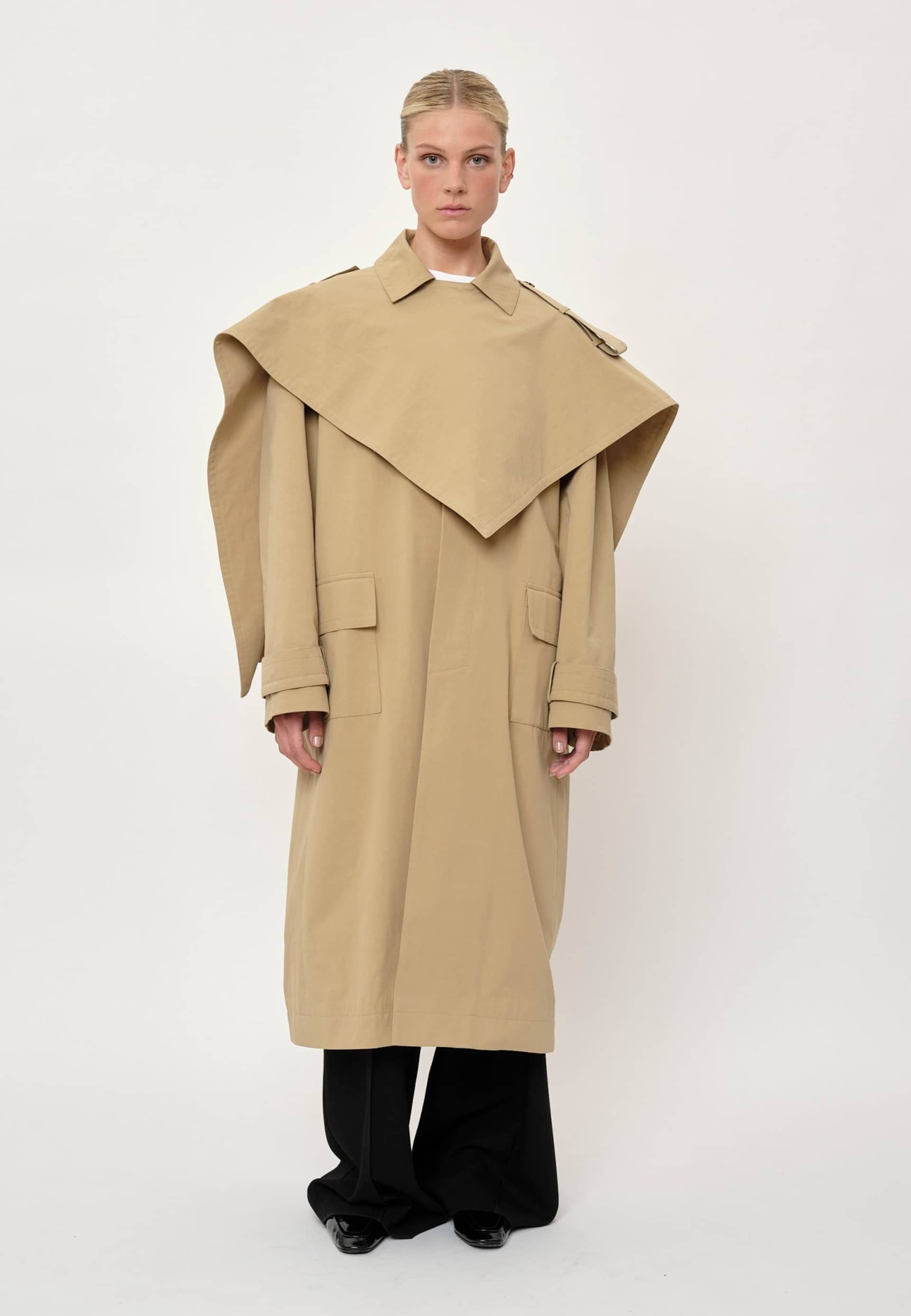 Kylie Coat - Sahara made by HERSKIND