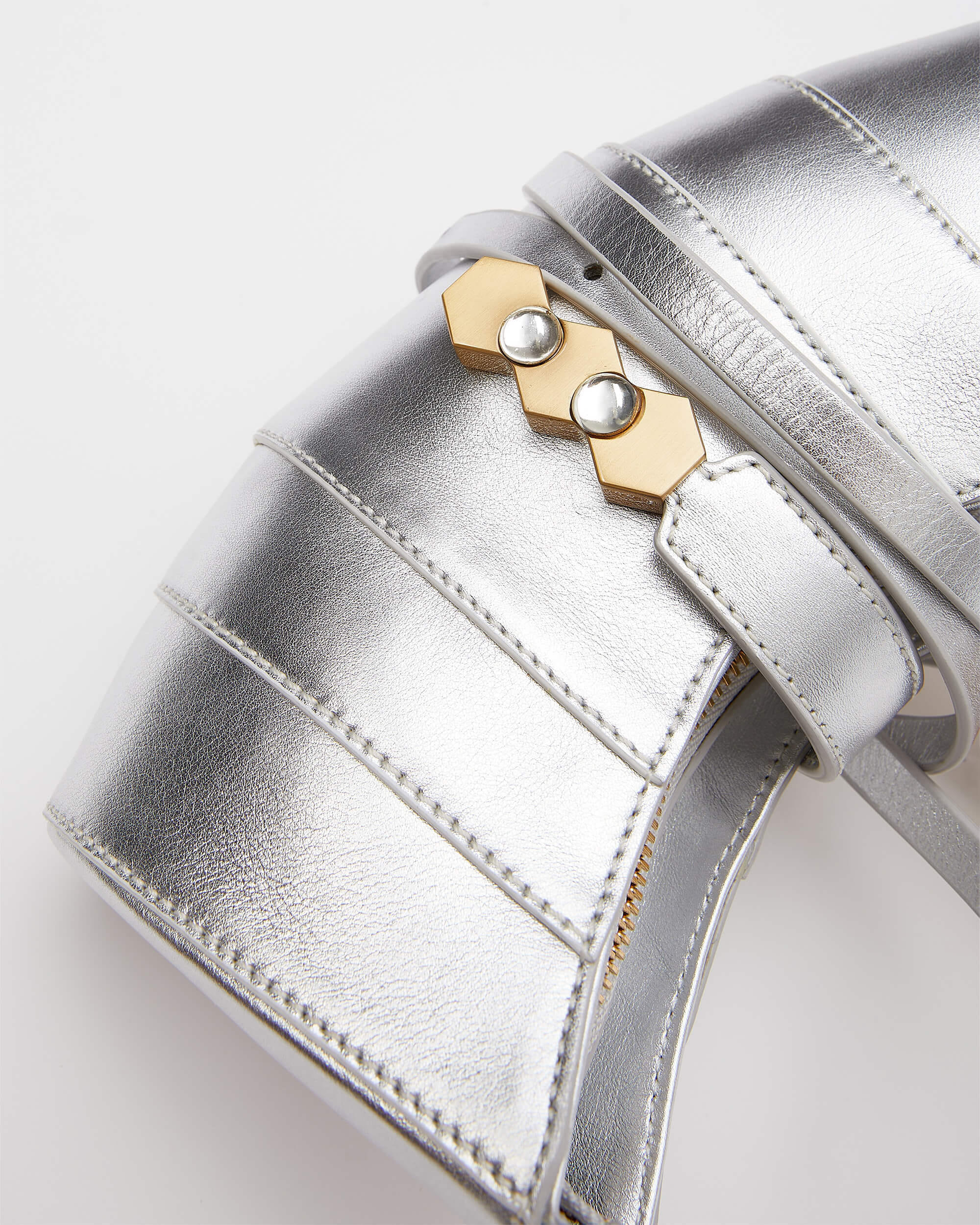 Tate Petite Silver in Silver made by Mietis