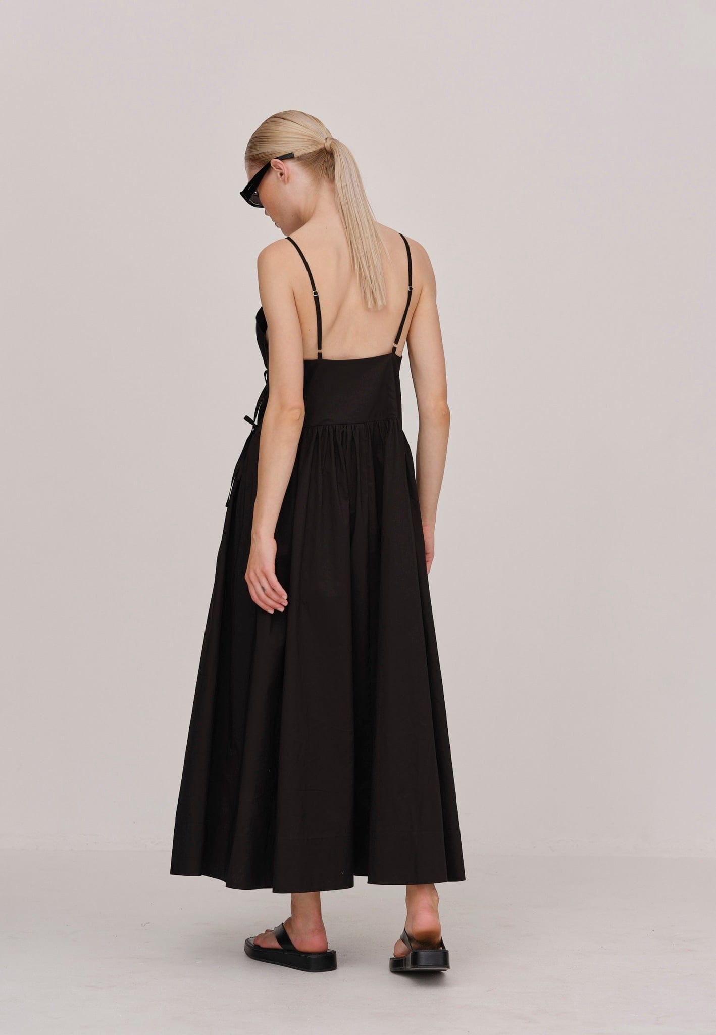 Miranda Dress - Black made by HERSKIND