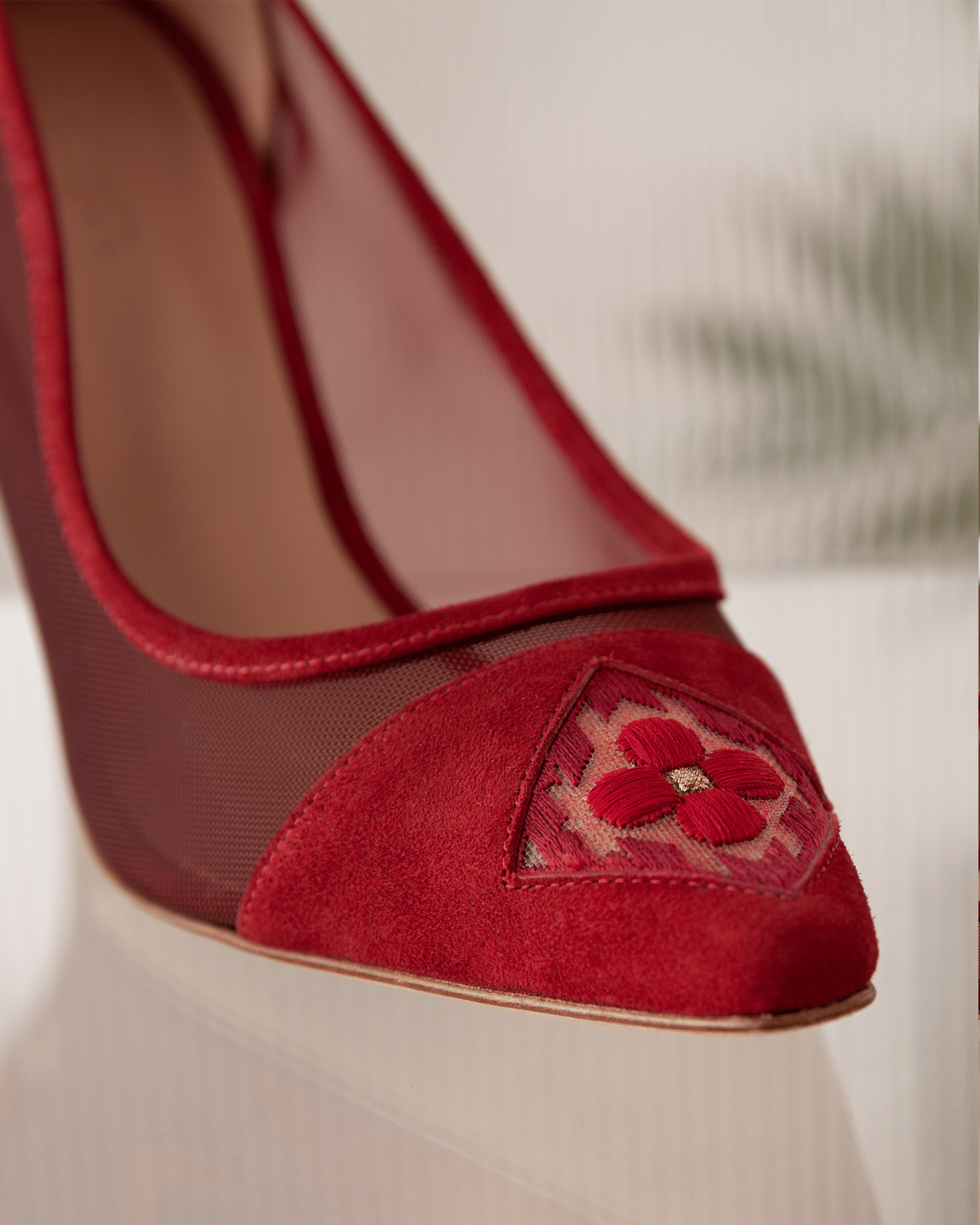 Fiorellini Pump Mesh 85 Dark Red in Red made by ATANA