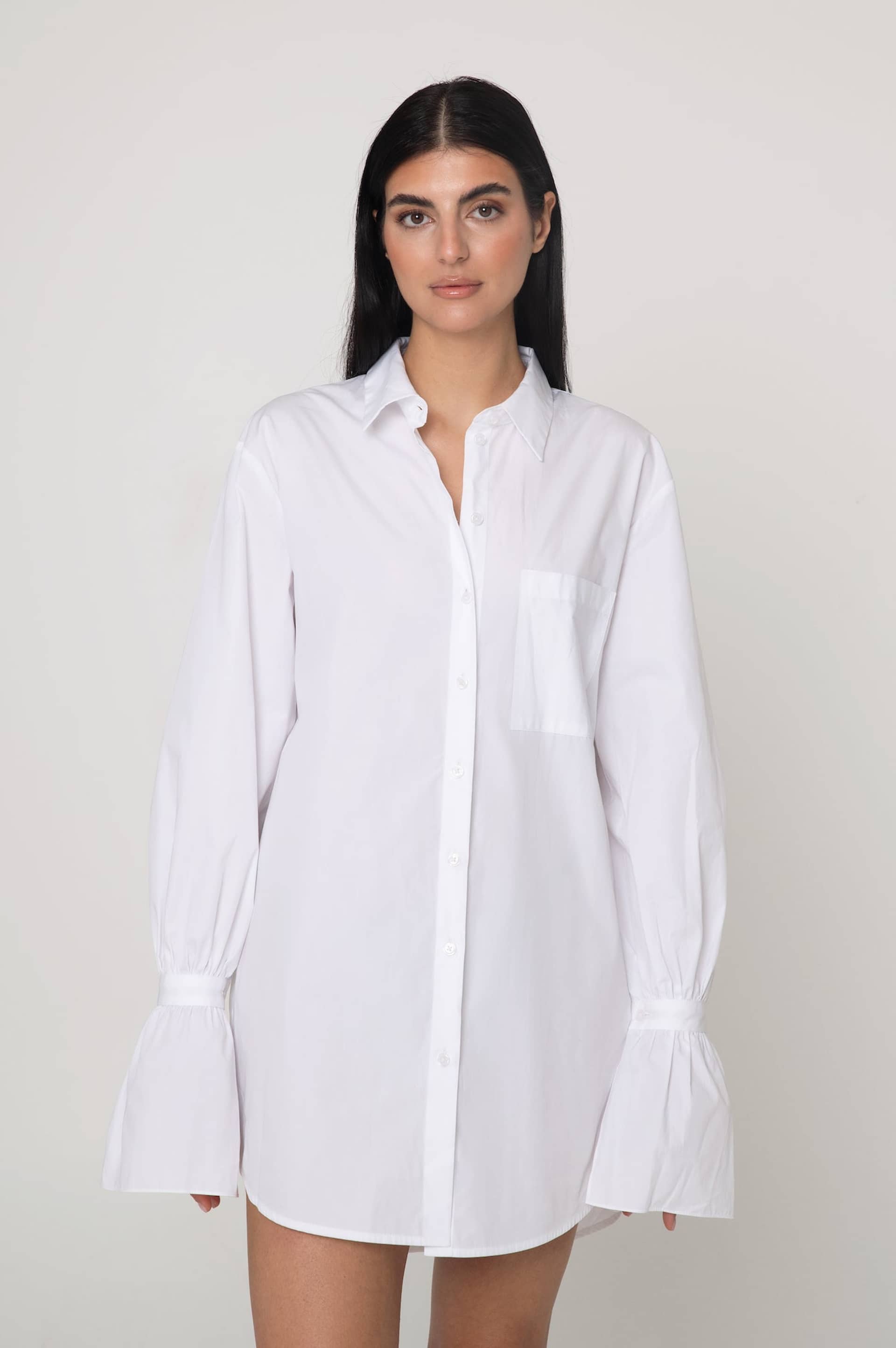 Jules shirt white in White made by MandiBreeze