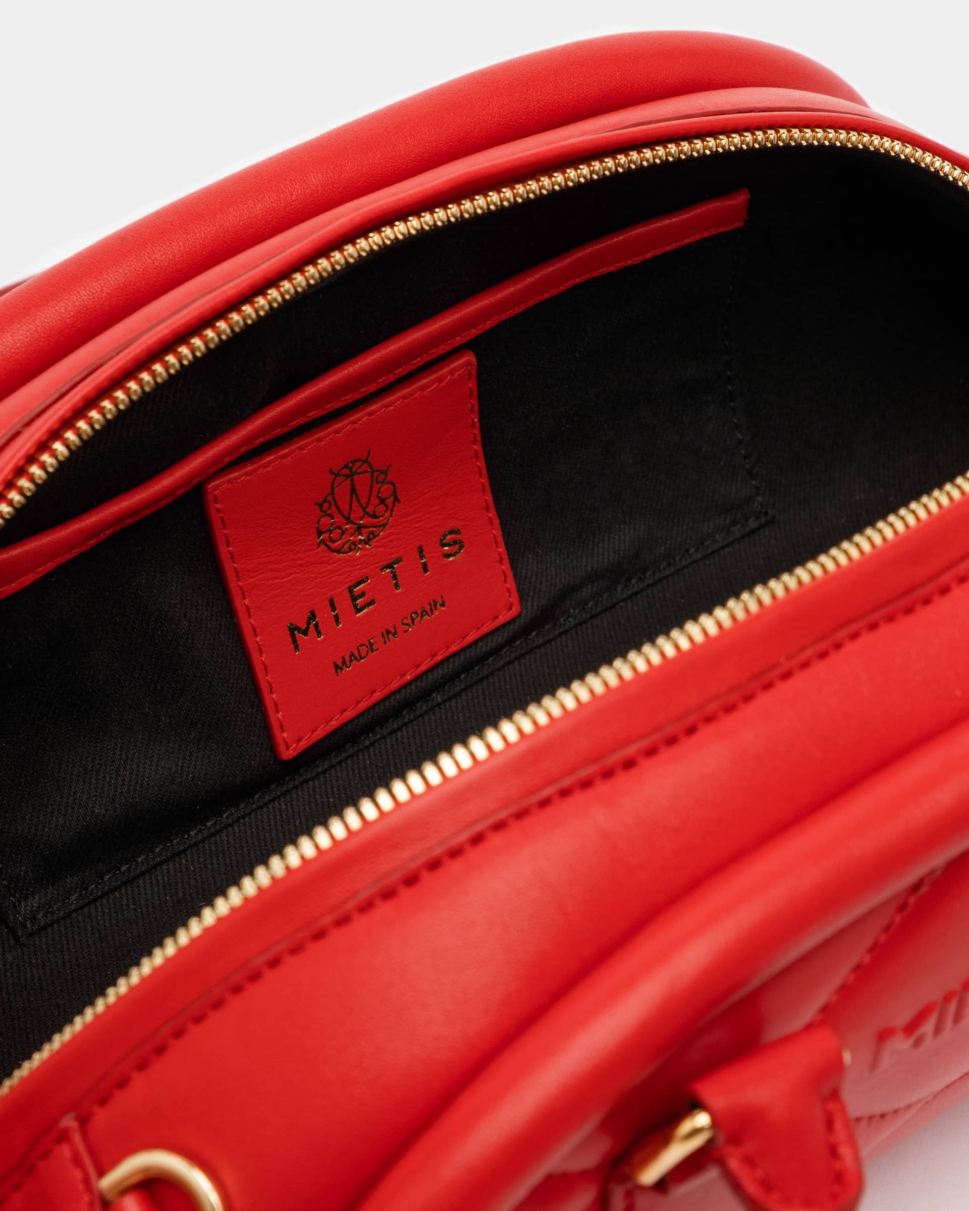 Plutito Red Rose made by Mietis