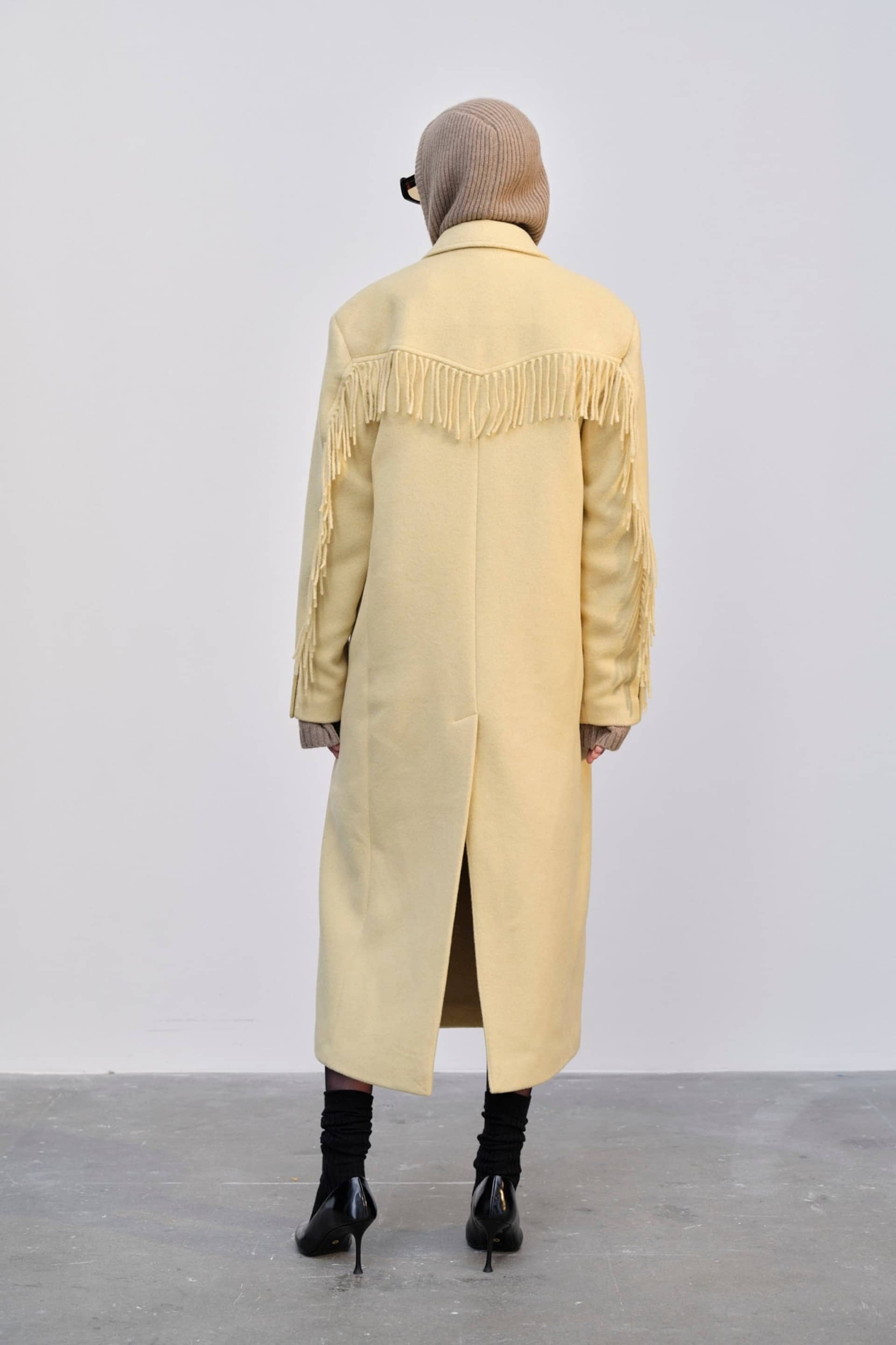 Winner Coat - Pale Yellow made by HERSKIND