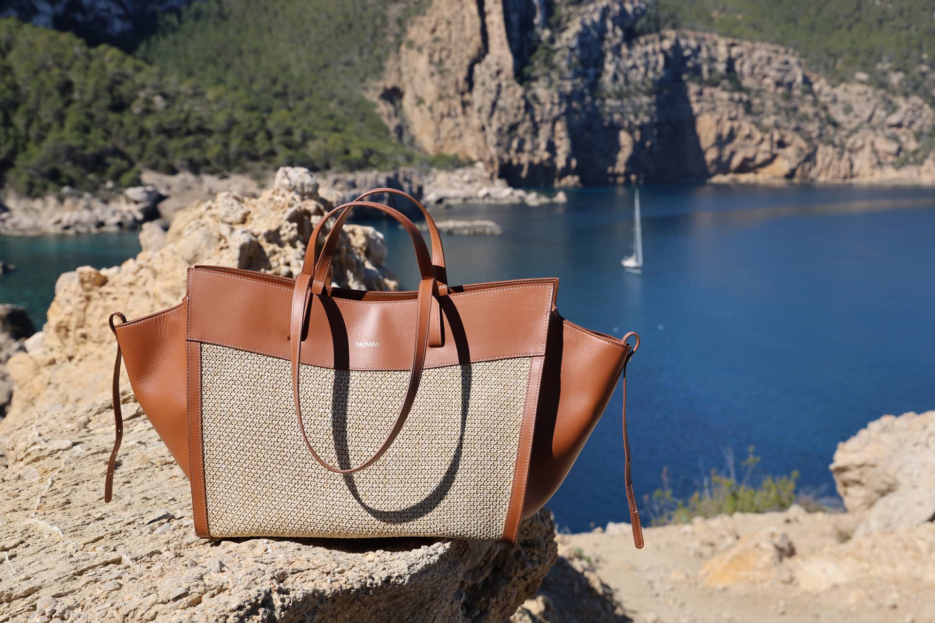 SAONARA LINEN/CARAMEL LEATHER BAG (copy) made by Saonara