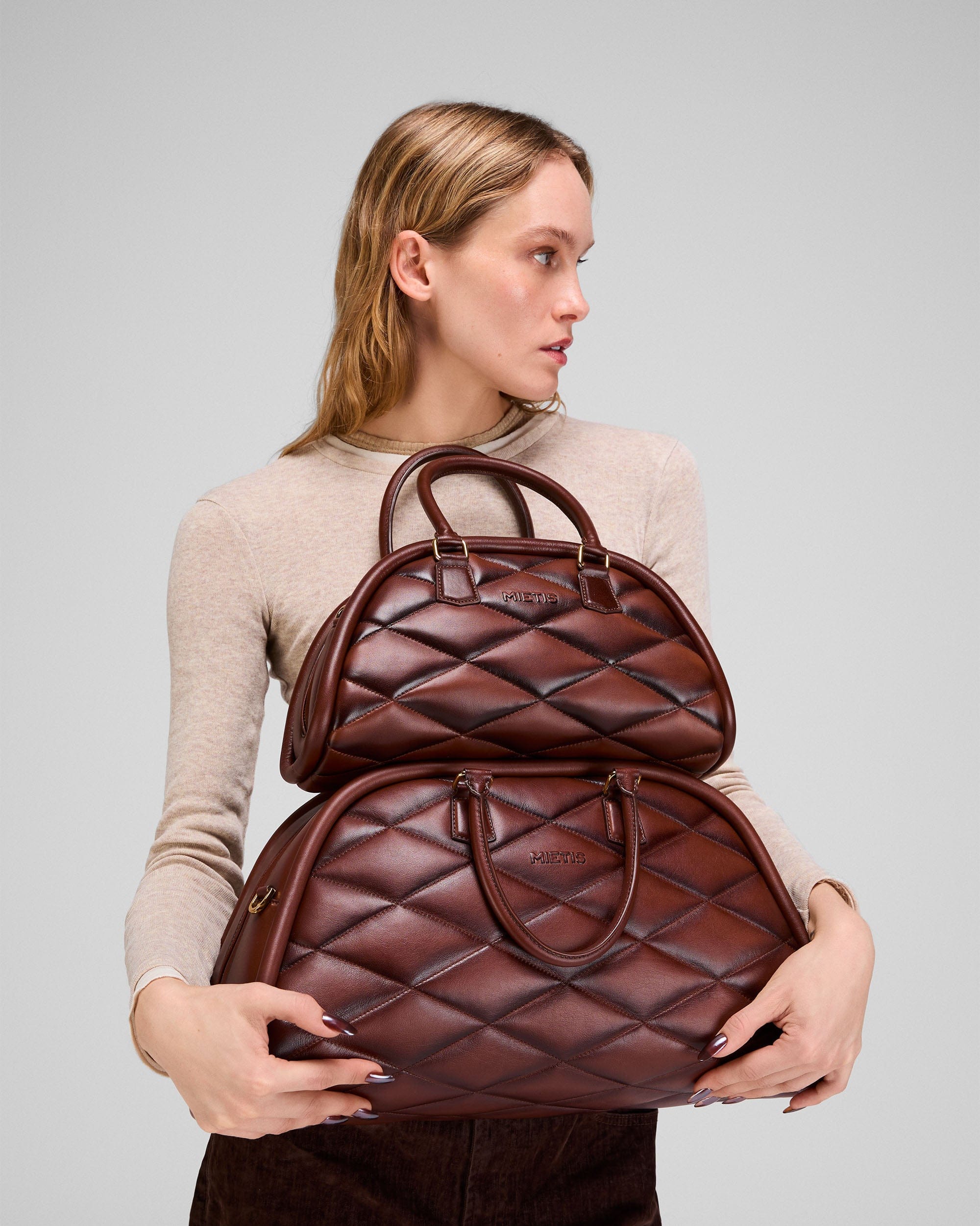 Pluto Chocolate Fumeé made by Mietis