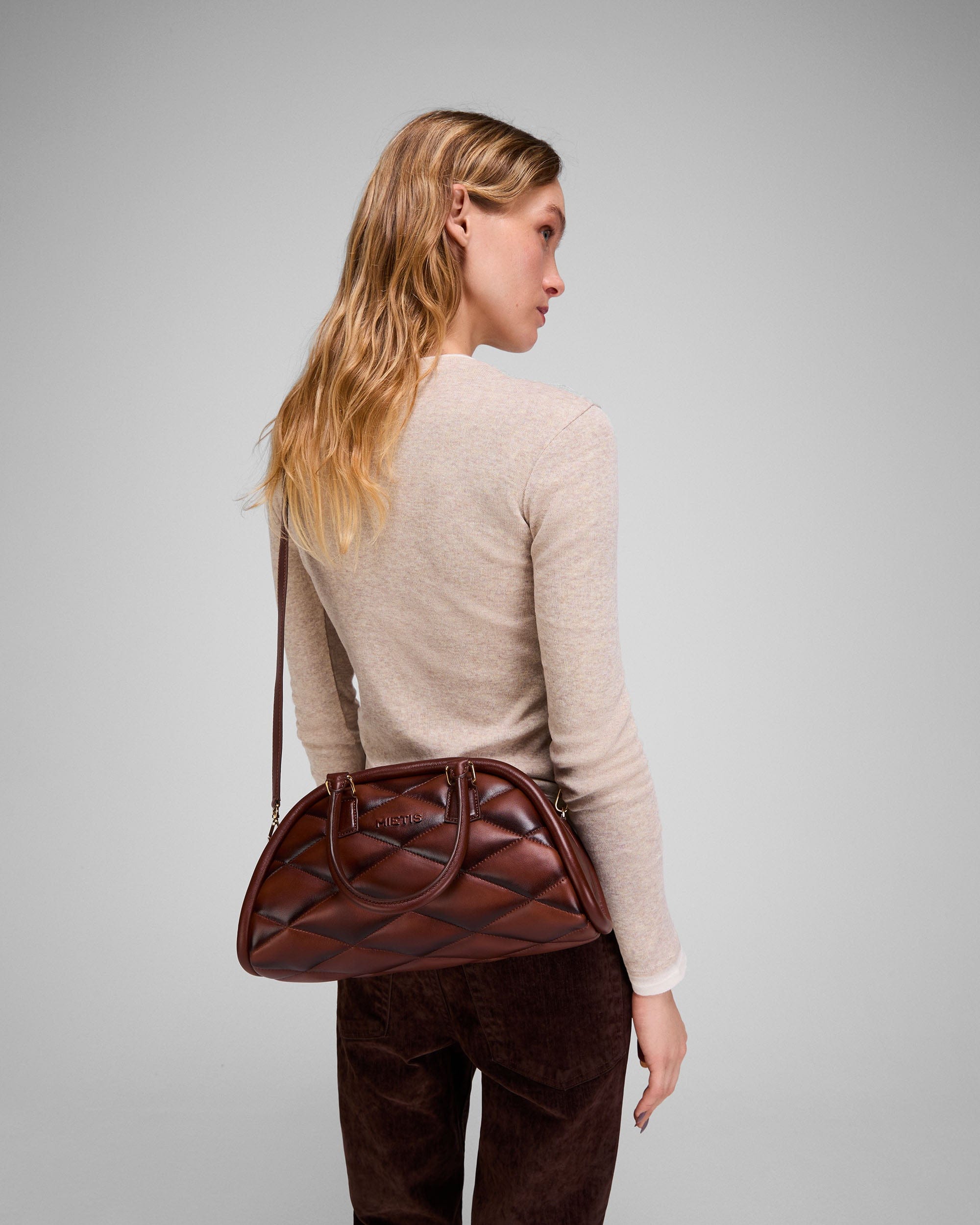 Pluto Chocolate Fumeé made by Mietis