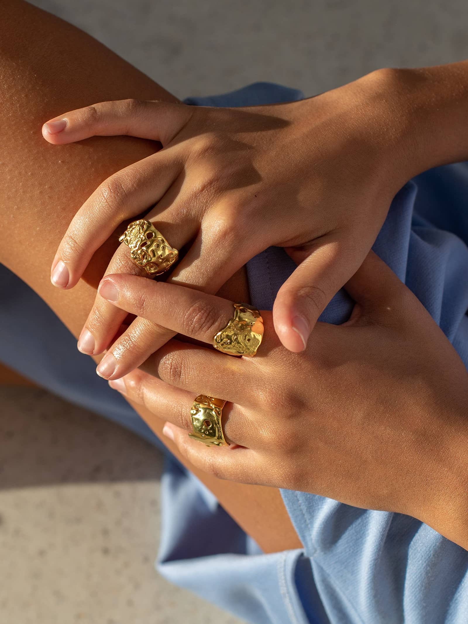 Talisman Moon Ring Gold in Gold made by Eva Remenyi