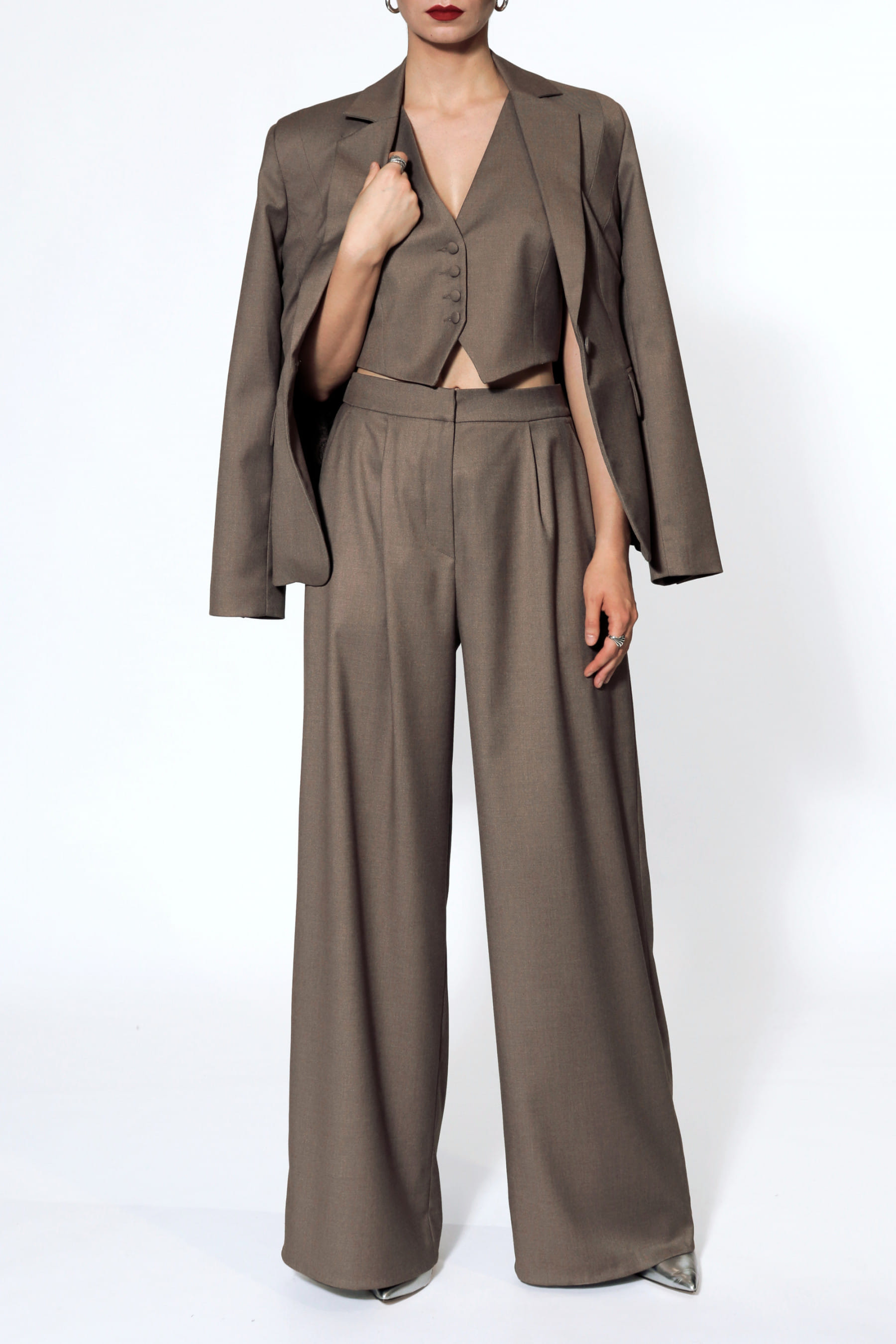 Vest Sylvia Brown Melange made by HALEWSKI