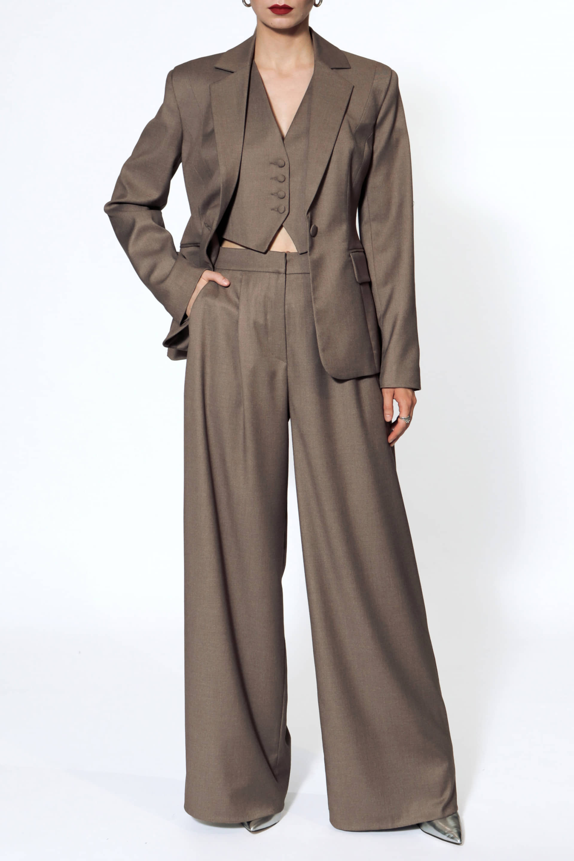 Vest Sylvia Brown Melange made by HALEWSKI