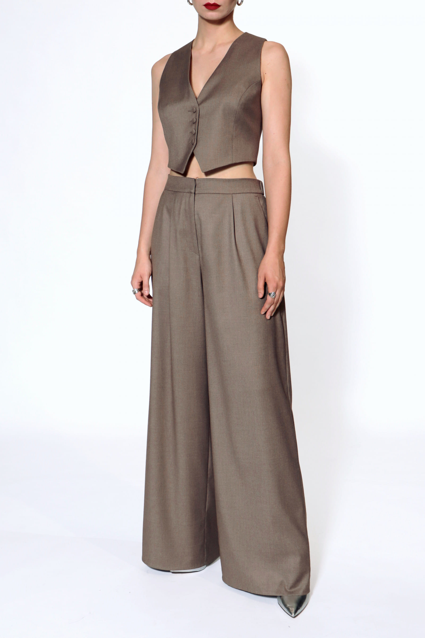 Vest Sylvia Brown Melange made by HALEWSKI