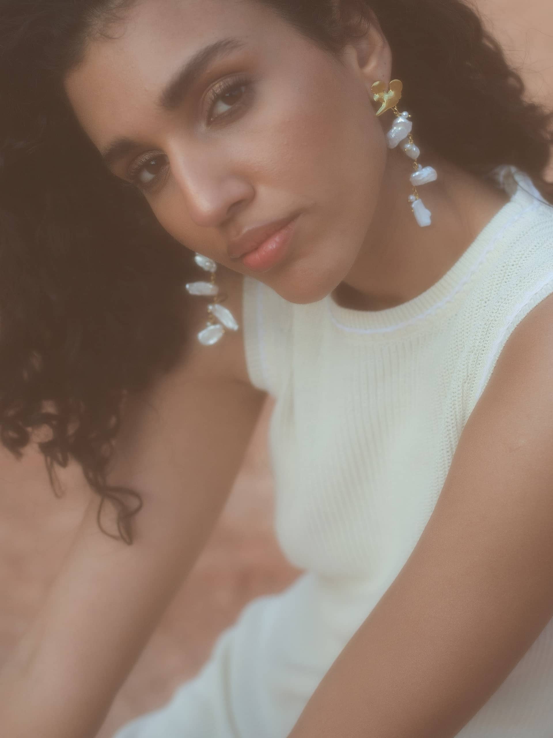 Euphoria Keshi Pearl Earrings made by Eva Remenyi