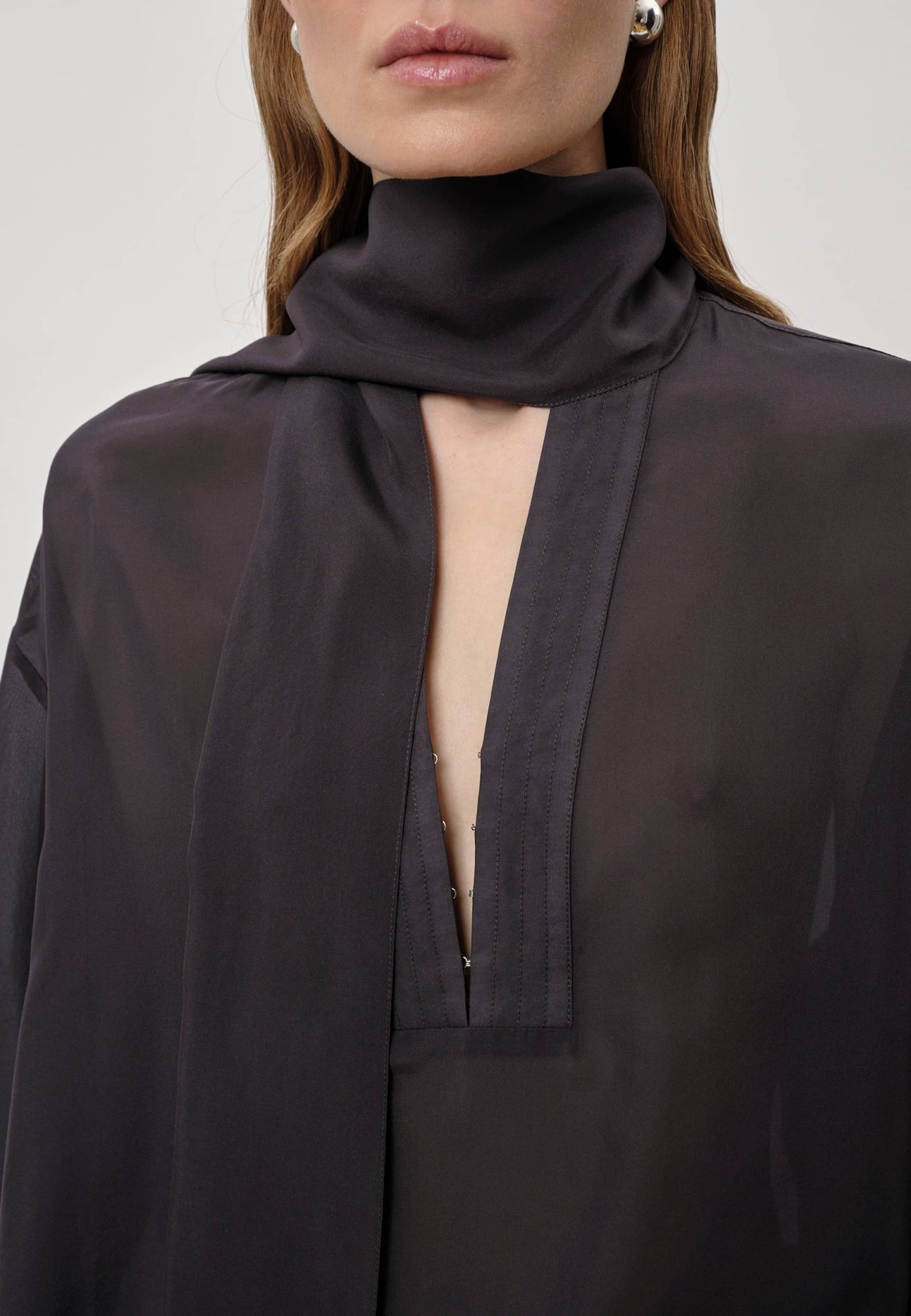 Prudence Blouse - Steel made by HERSKIND