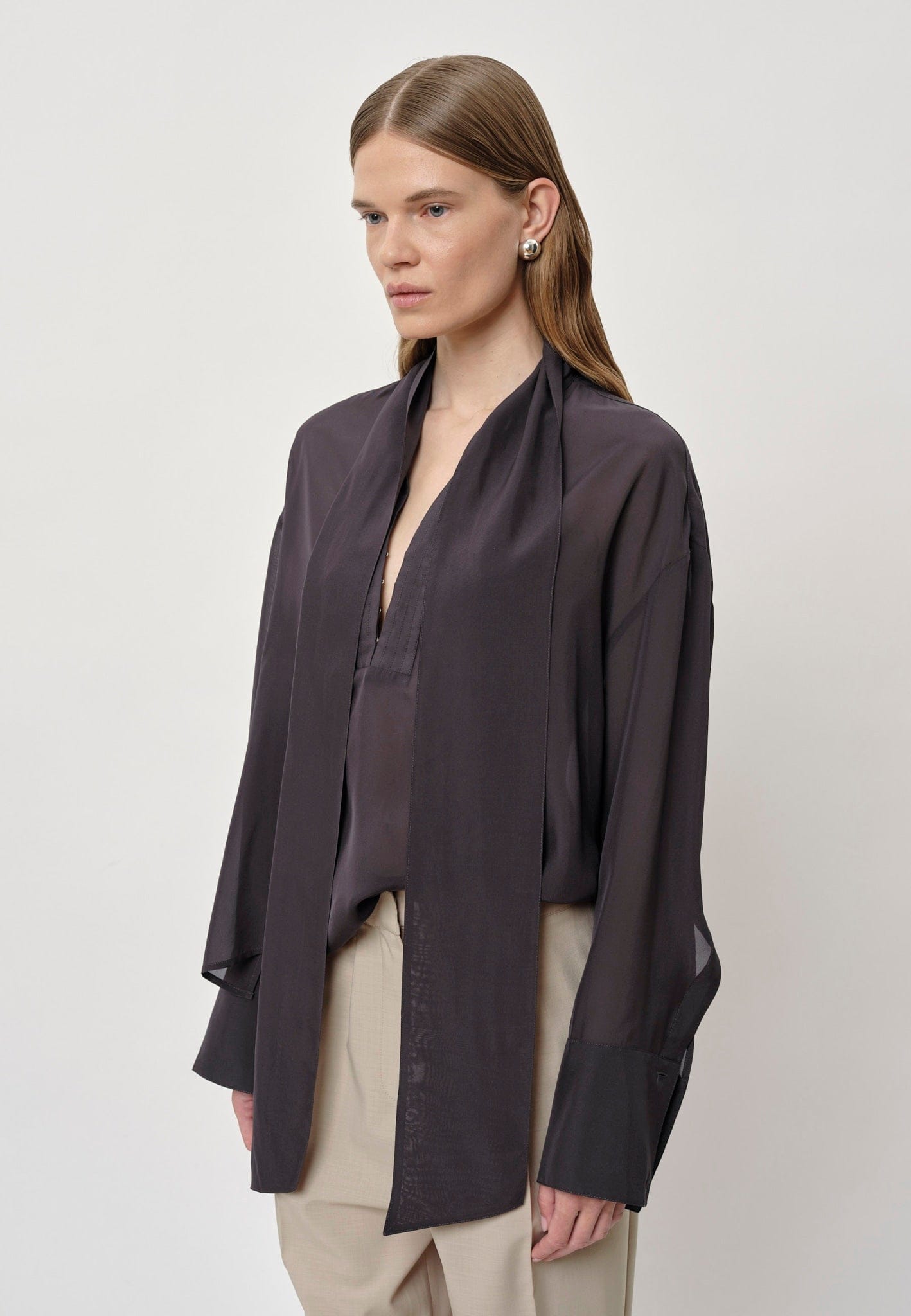 Prudence Blouse - Steel made by HERSKIND