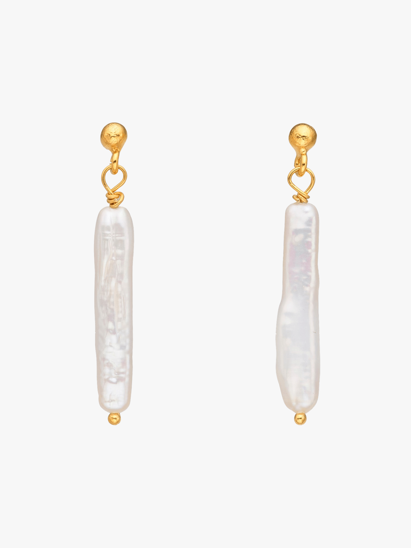 Ariel Freshwater Pearl Earrings made by Eva Remenyi