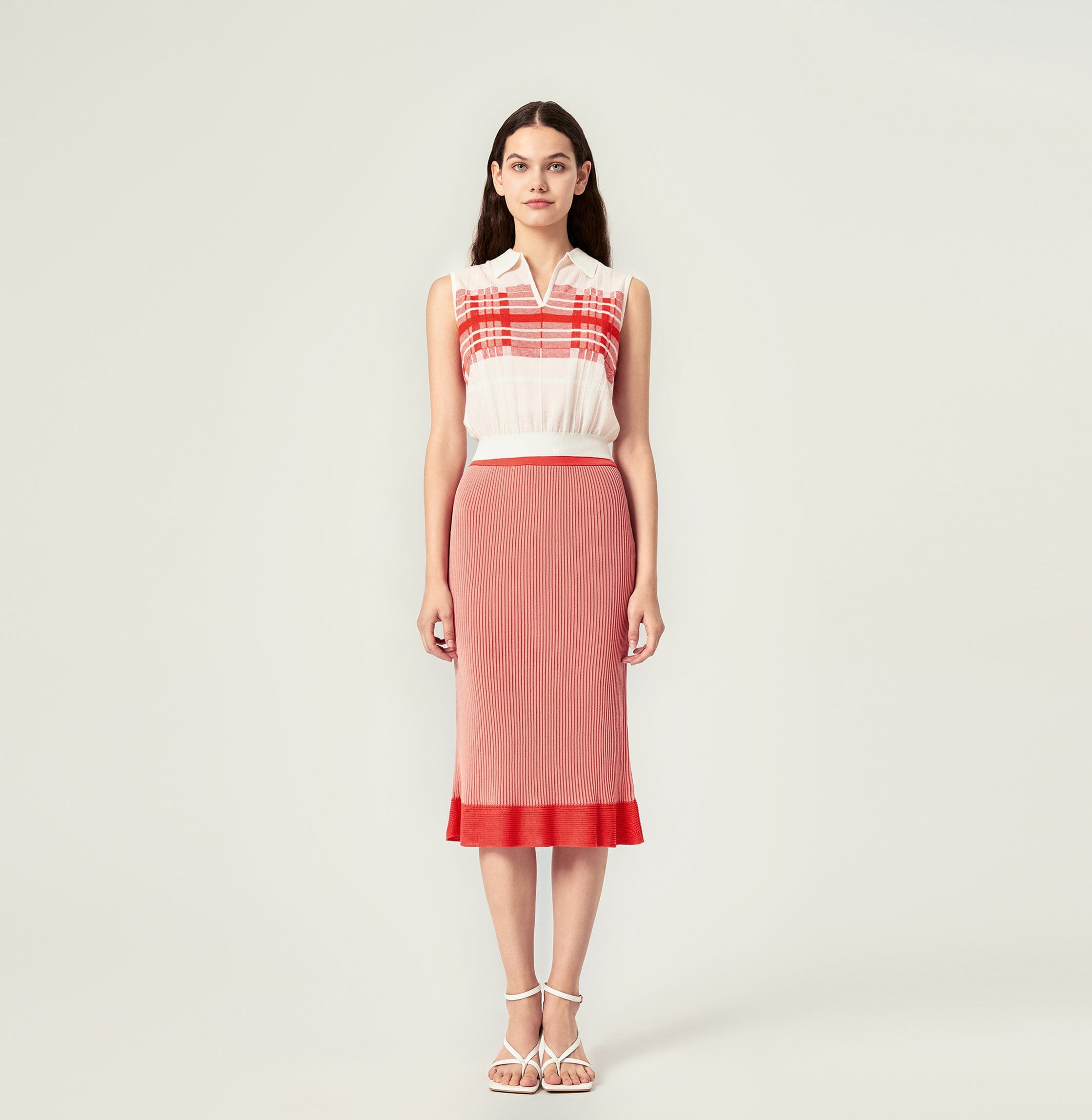 CHECKED LAPEL KNITTED VEST in Red made by CRUSH Collection