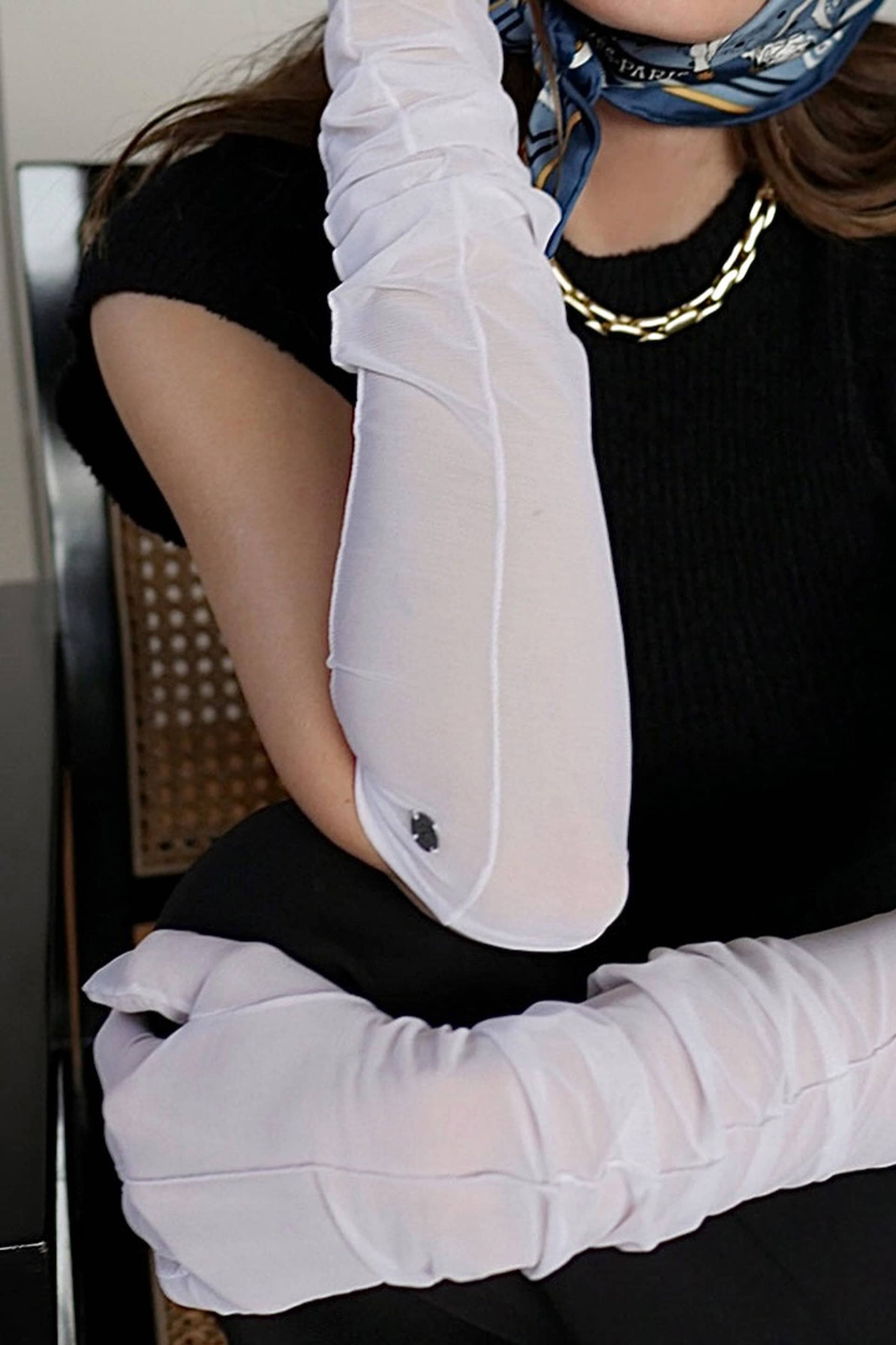 Mesh Long White made by Handsome Stockholm