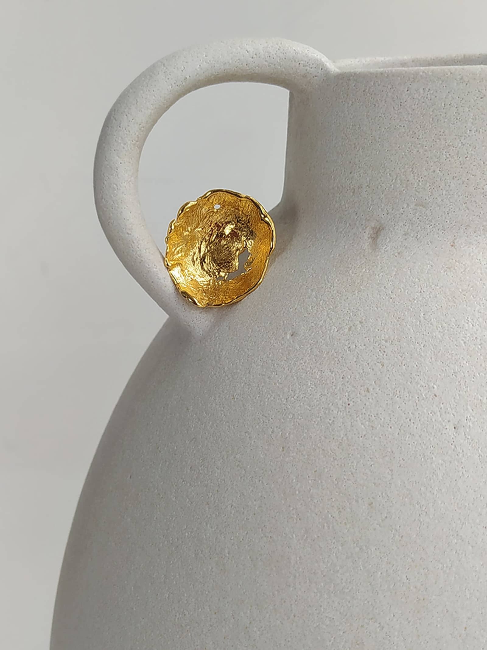 Vacation Sun Ring Gold in Gold made by Eva Remenyi