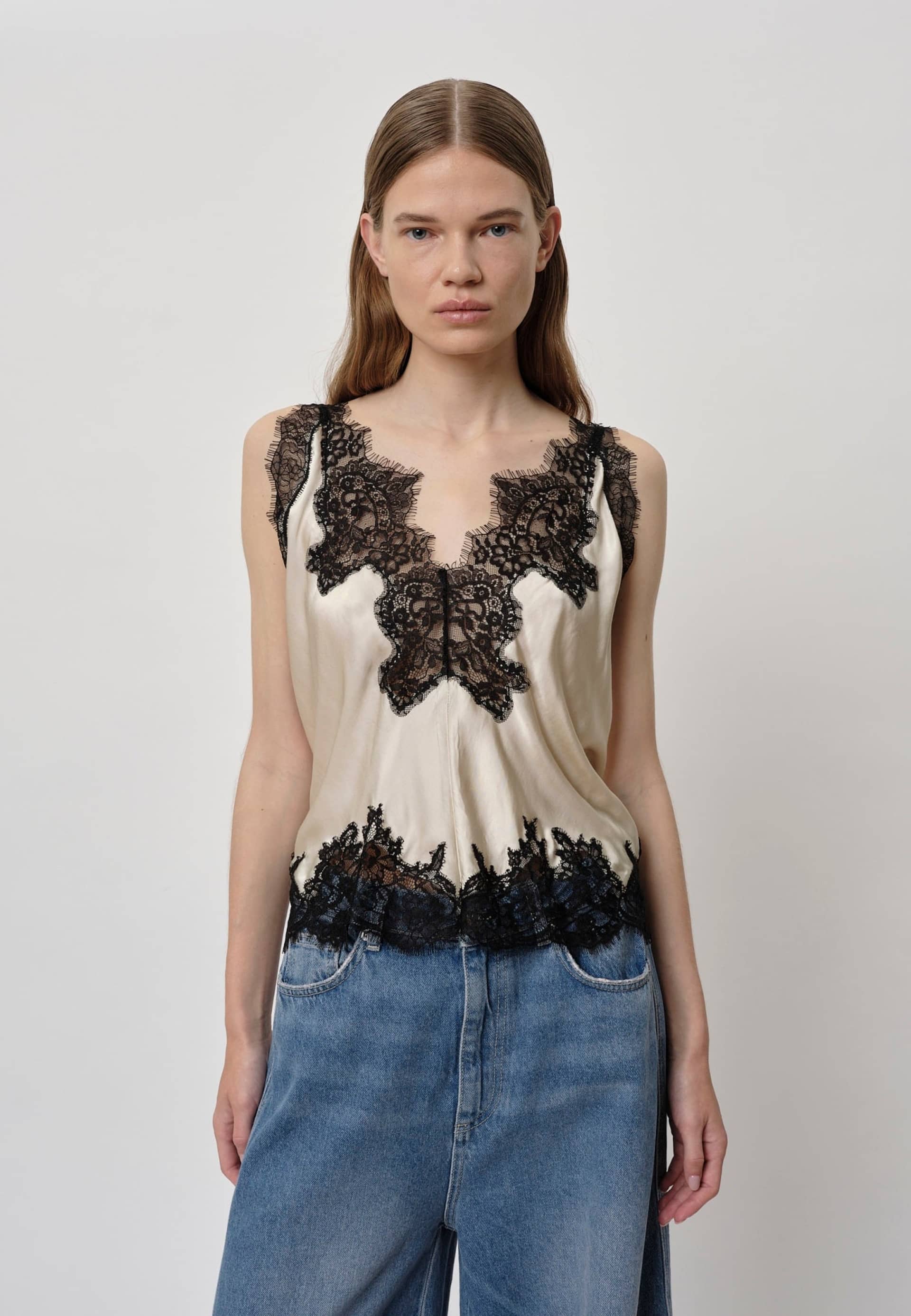 Zew Top - Light Asparagus made by HERSKIND